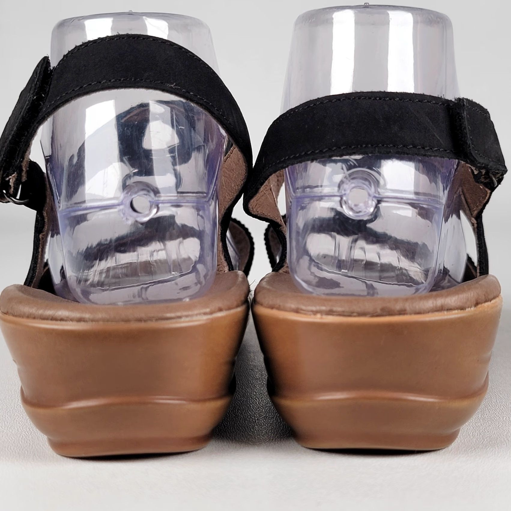 Vintage VINTAGE Ara Sandals Black Size 39/8 Sandal Women Strappy Adjustable Wedge Flat Heel UK 6 US 8 EU 39 Summer Spring Fall Size US 6 / IT 36 - 6 Thumbnail