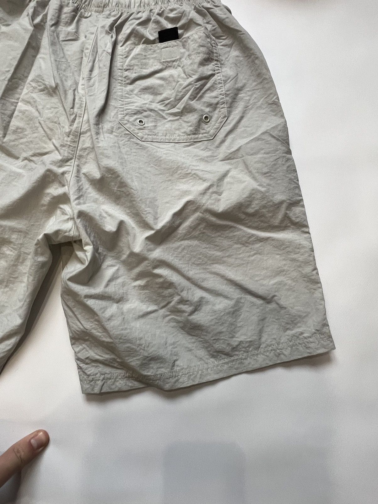 Vintage Vintage Nike Nylon Mens Shorts Size US 32 / EU 48 - 5 Thumbnail