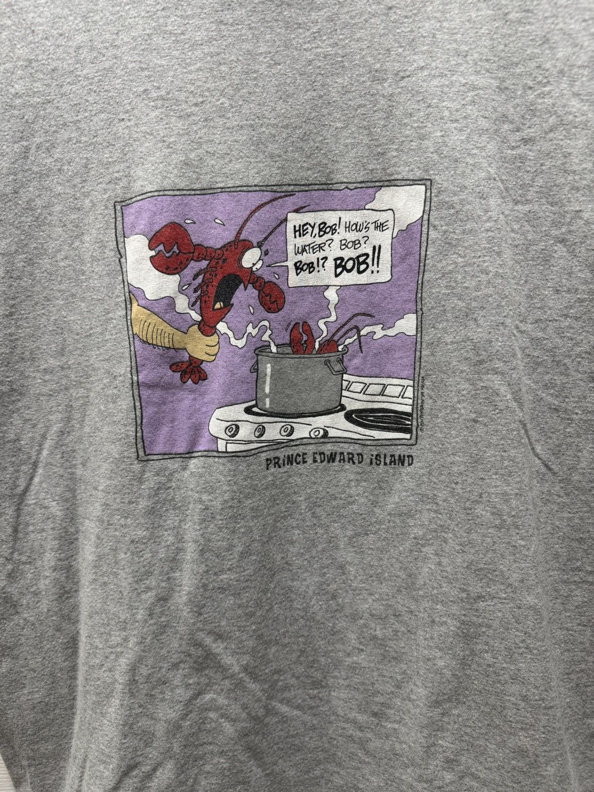 Gildan Gildan PEI Lobster Funny Pot Bob Text Shirt Grey Vintage Size US M / EU 48-50 / 2 - 2 Thumbnail