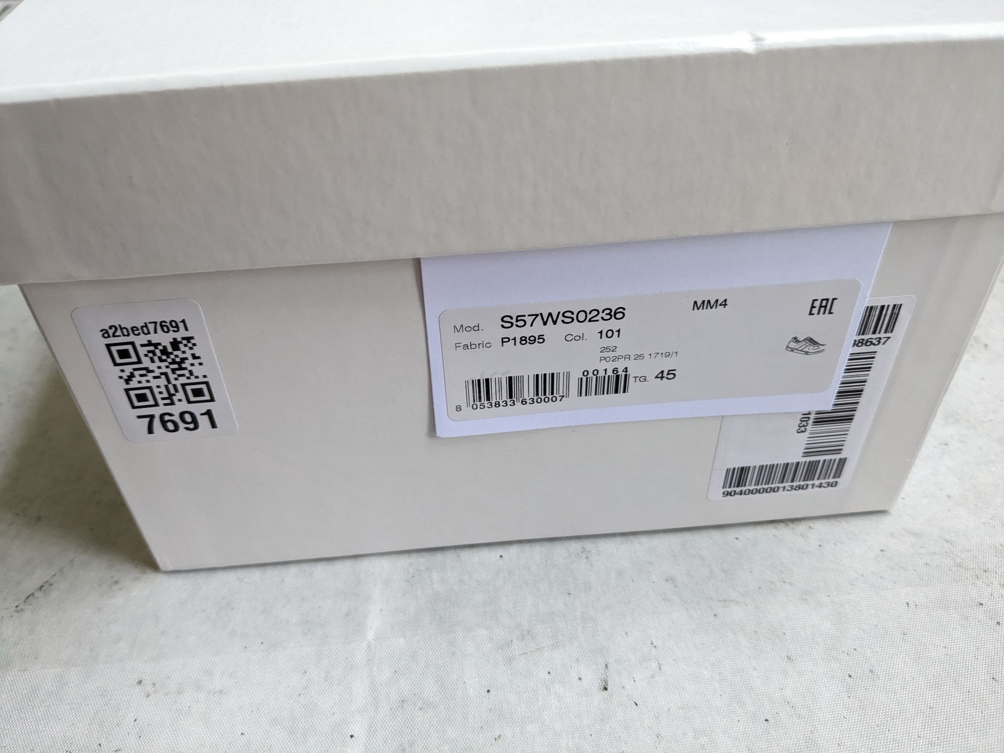 Maison Margiela Maison Margiela Replica GAT White Gray 12 45 Low Tops Size US 12 / EU 45 - 21 Thumbnail