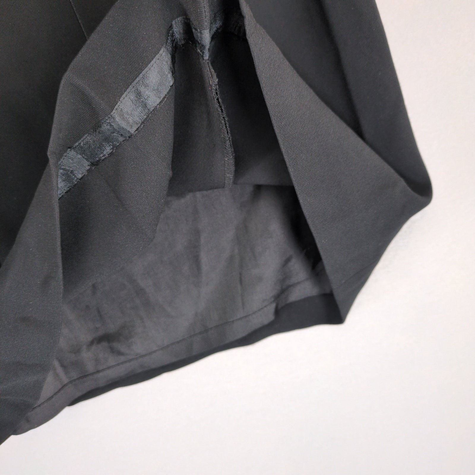 Ann Taylor Ann Taylor Size 12 Black Knee Length Skirt Size 34" / US 12 / IT 48 - 3 Thumbnail