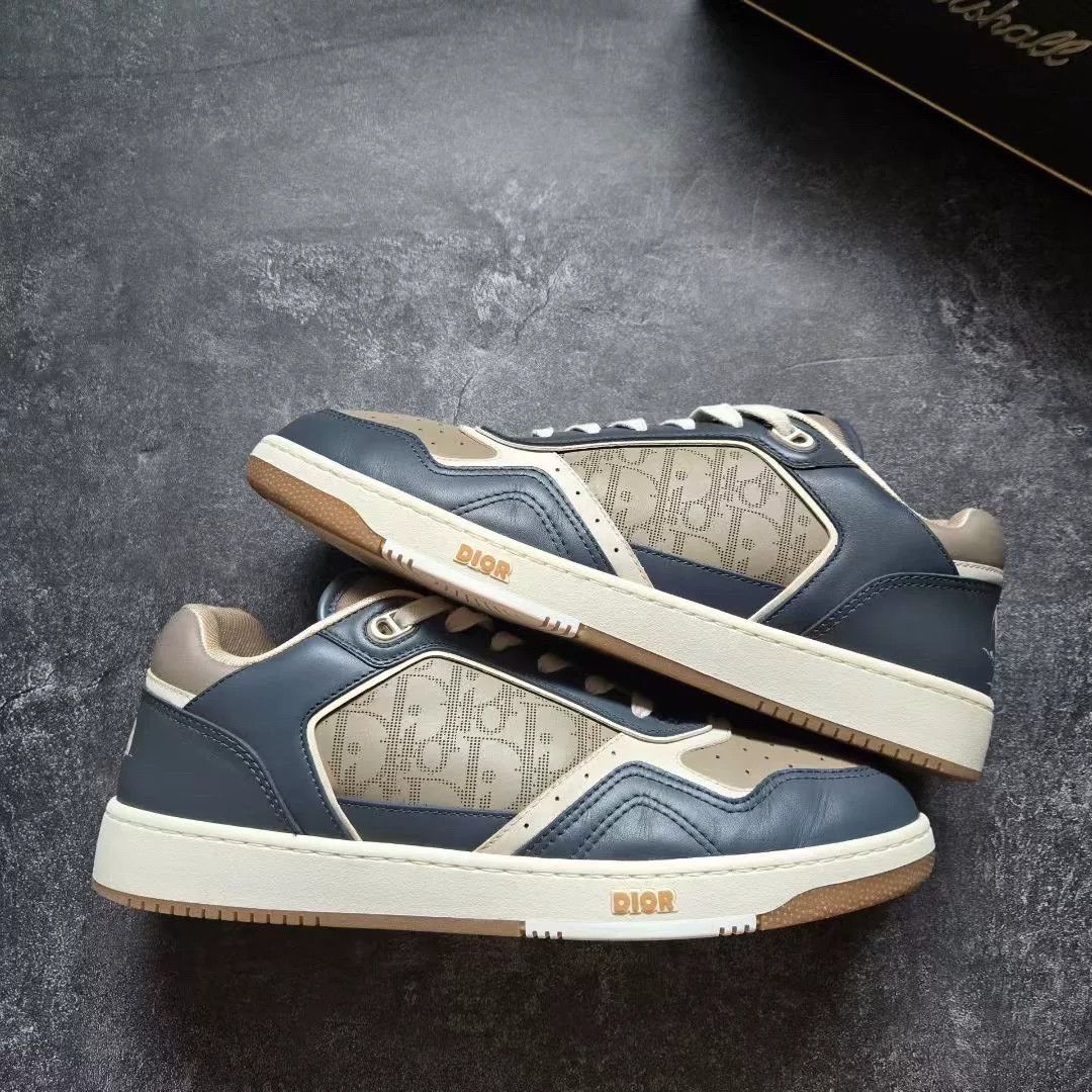 Dior Dior Gray Lowtop Sneakers 27 Men Size US 10 / EU 43 - 1 Thumbnail