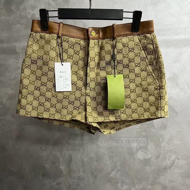 Gucci Gucci Brown Logo Leather Rolled Canvas Casual Shorts Size 26" / US 2 / IT 38 - 1 Thumbnail