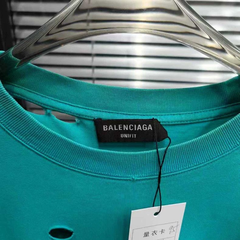 Balenciaga Balenciaga Distressed Logo Short Sleeve Size US XS / EU 42 / 0 - 2 Thumbnail