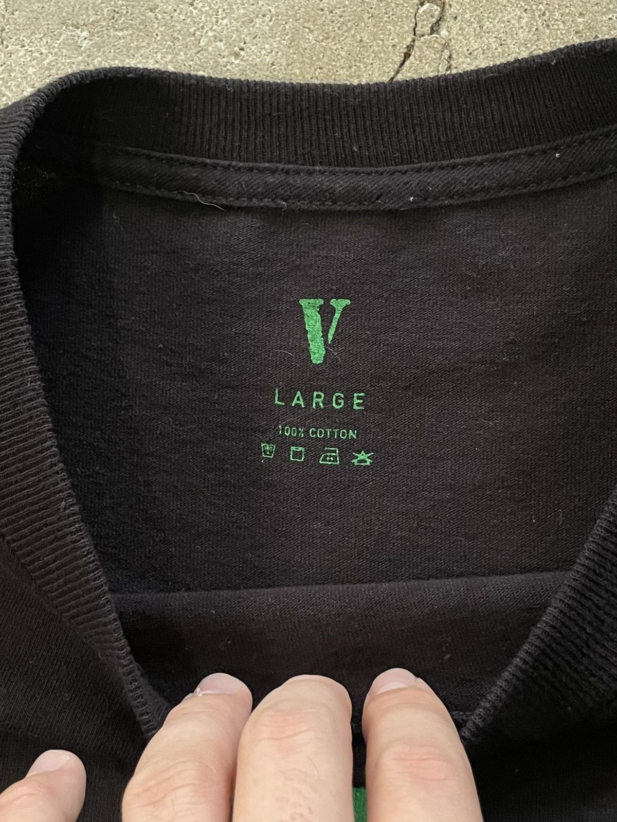 Vlone Vlone 2017 Pop Up Exclusive 420 T-shirt Size US L / EU 52-54 / 3 - 3 Thumbnail