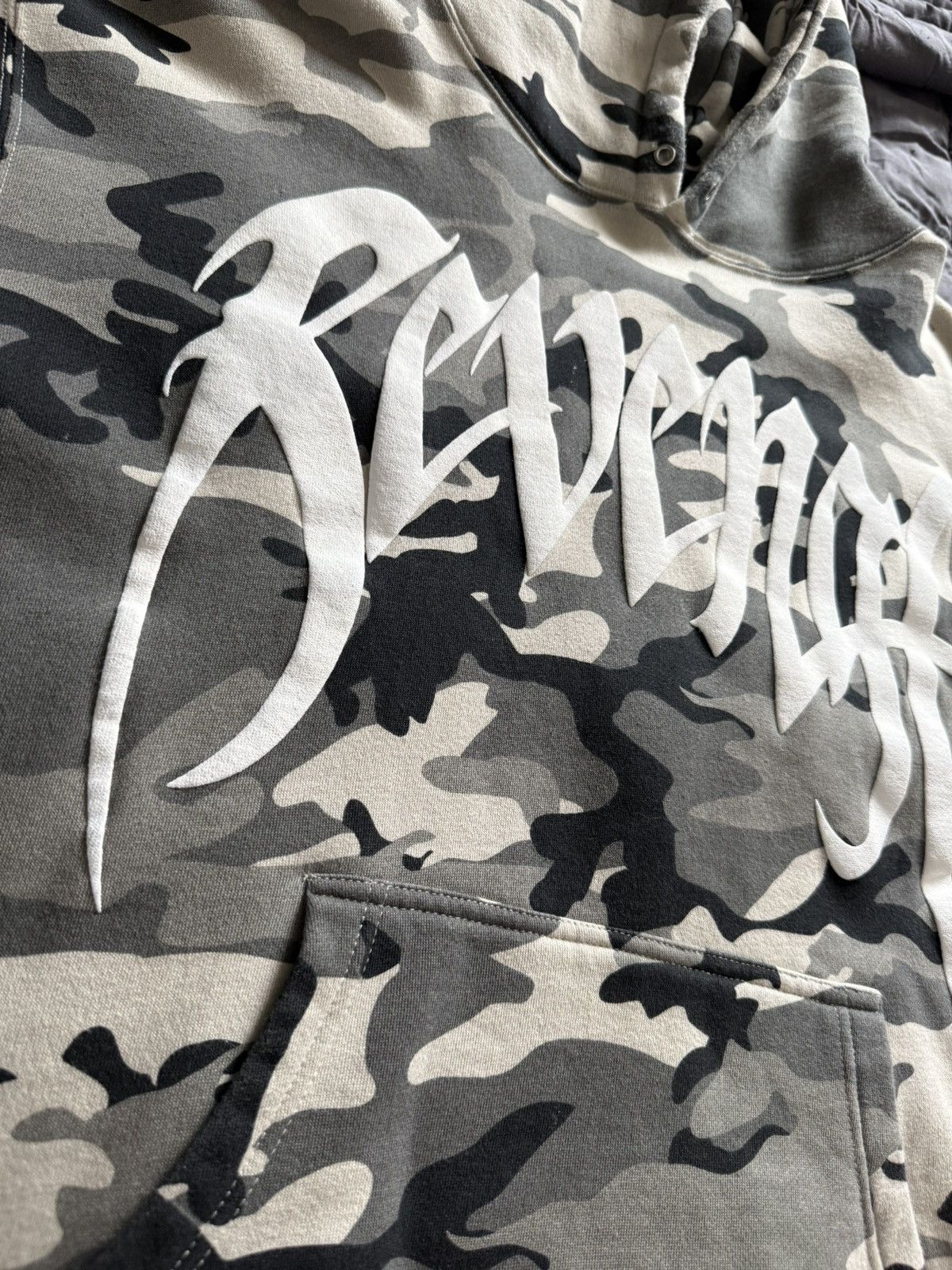 Revenge Camo ‘Kill’ Hoodie Size US L / EU 52-54 / 3 - 2 Thumbnail
