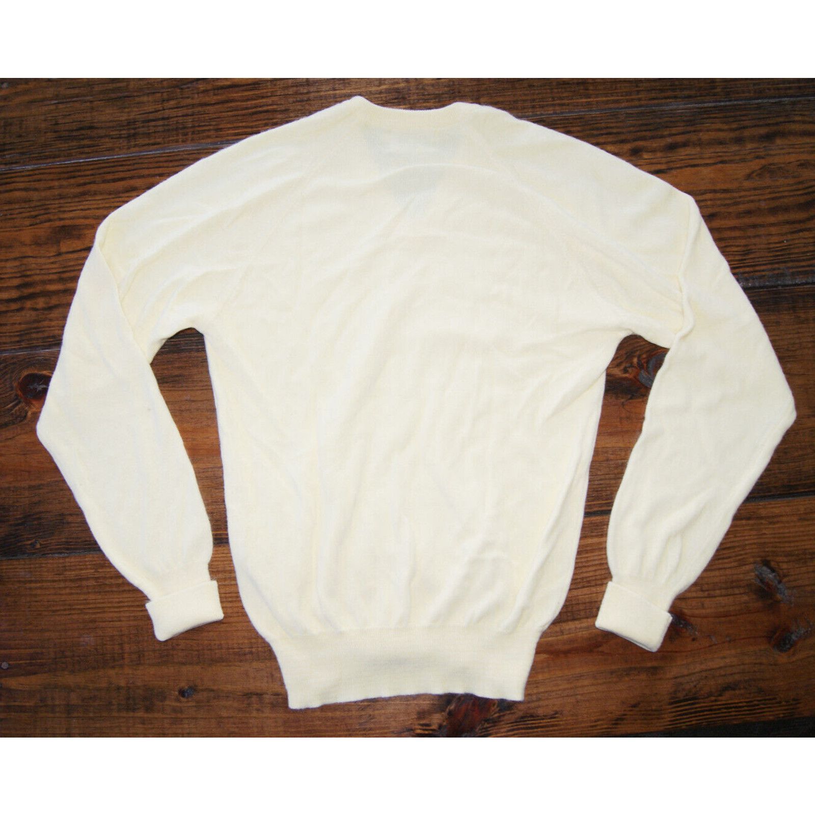 Other VTG Canary Mens M VNeck Sweater Cougar Golf Soft Orlon Acr Size US M / EU 48-50 / 2 - 6 Thumbnail