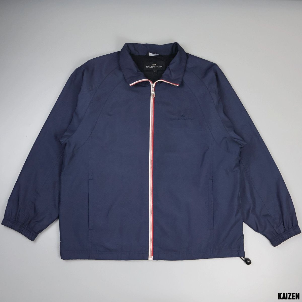 Balenciaga BALENCIAGA - VINTAGE EMBROIDERED SCRIPT LOGO LIGHT JACKET Size US XL / EU 56 / 4 - 1 Thumbnail