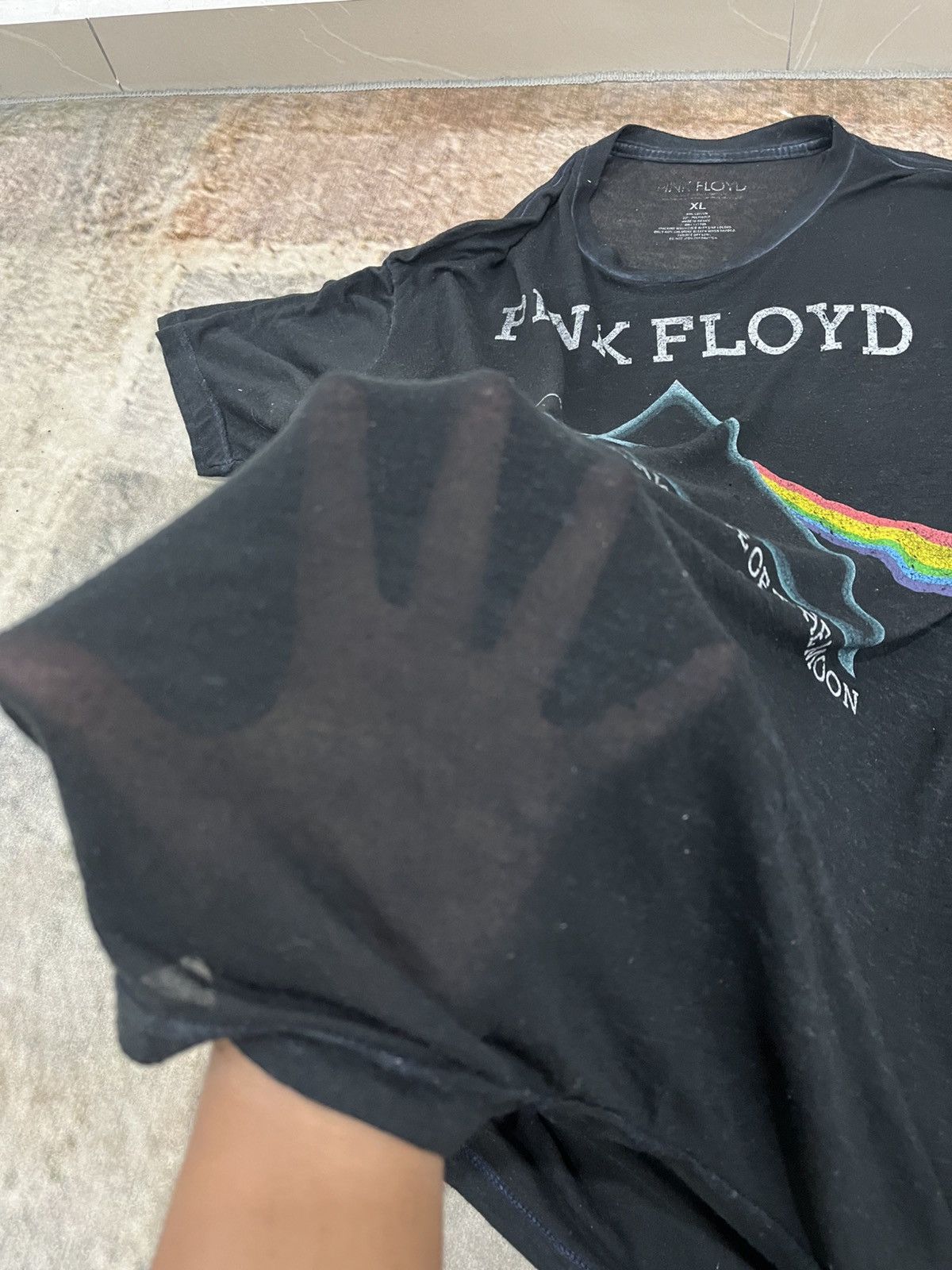 Band Tees × Pink Floyd × Vintage Pink Floyd Paperthin Tee Size US XL / EU 56 / 4 - 2 Thumbnail