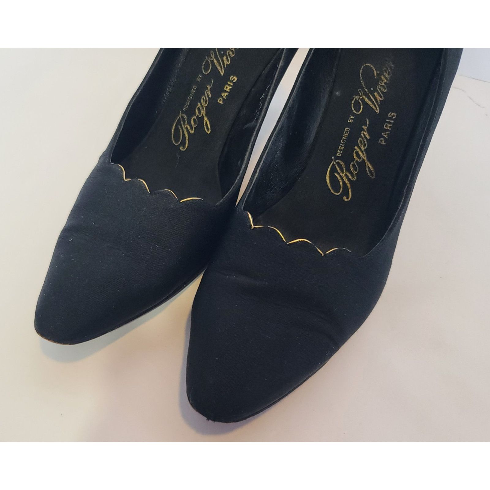 Roger Vivier Vintage Roger Vivier Womens Designer Black Toe Pumps US 6.5 Size US 6.5 / IT 36.5 - 4 Thumbnail