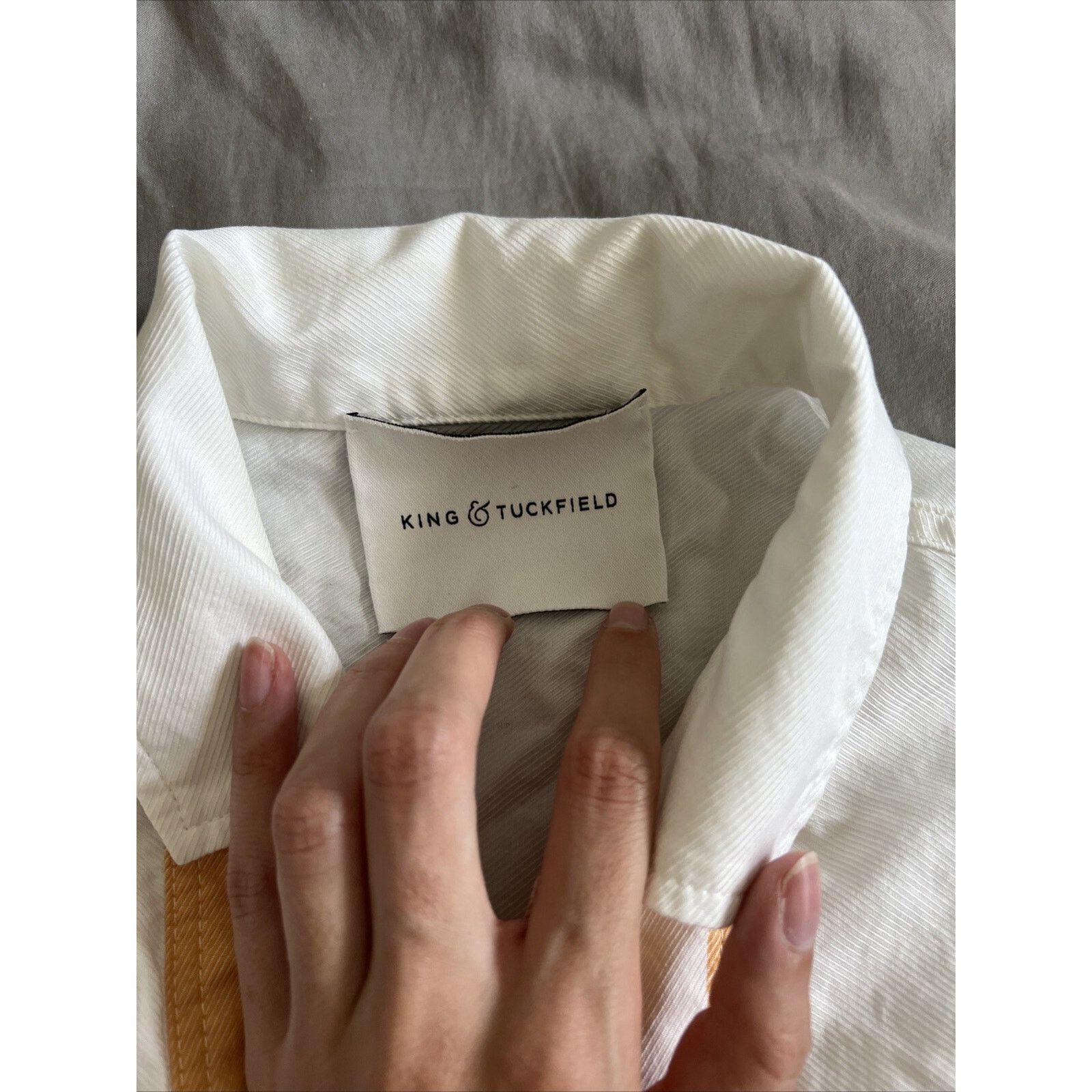 King & Tuckfield King & Tuckfield White Cotton Short Sleeve Shirt Size M Size US M / EU 48-50 / 2 - 4 Thumbnail
