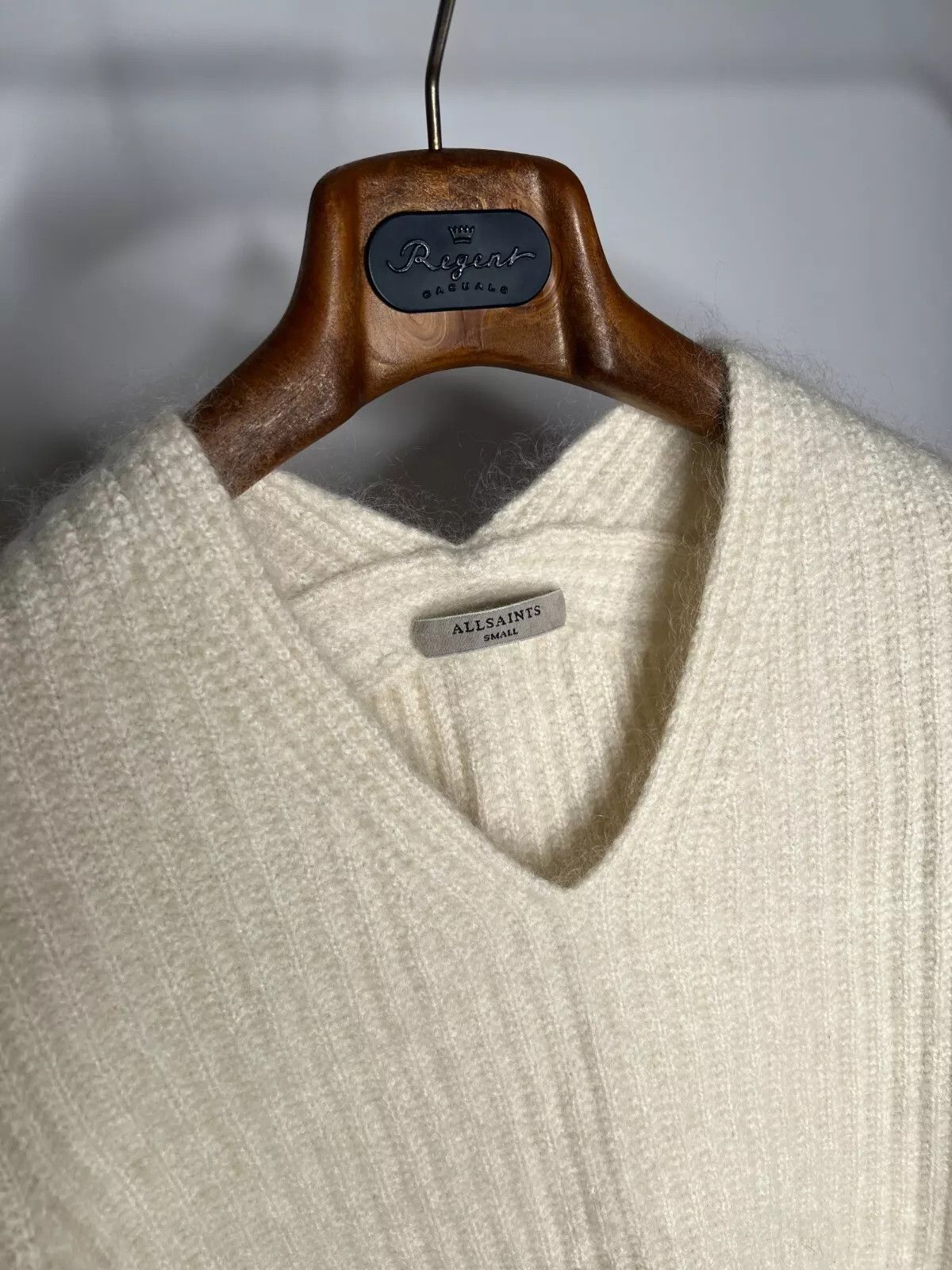 Allsaints Allsaints Ade V-Neck Women's Beige Knit Jumper Sweater Size S / US 4 / IT 40 - 2 Thumbnail