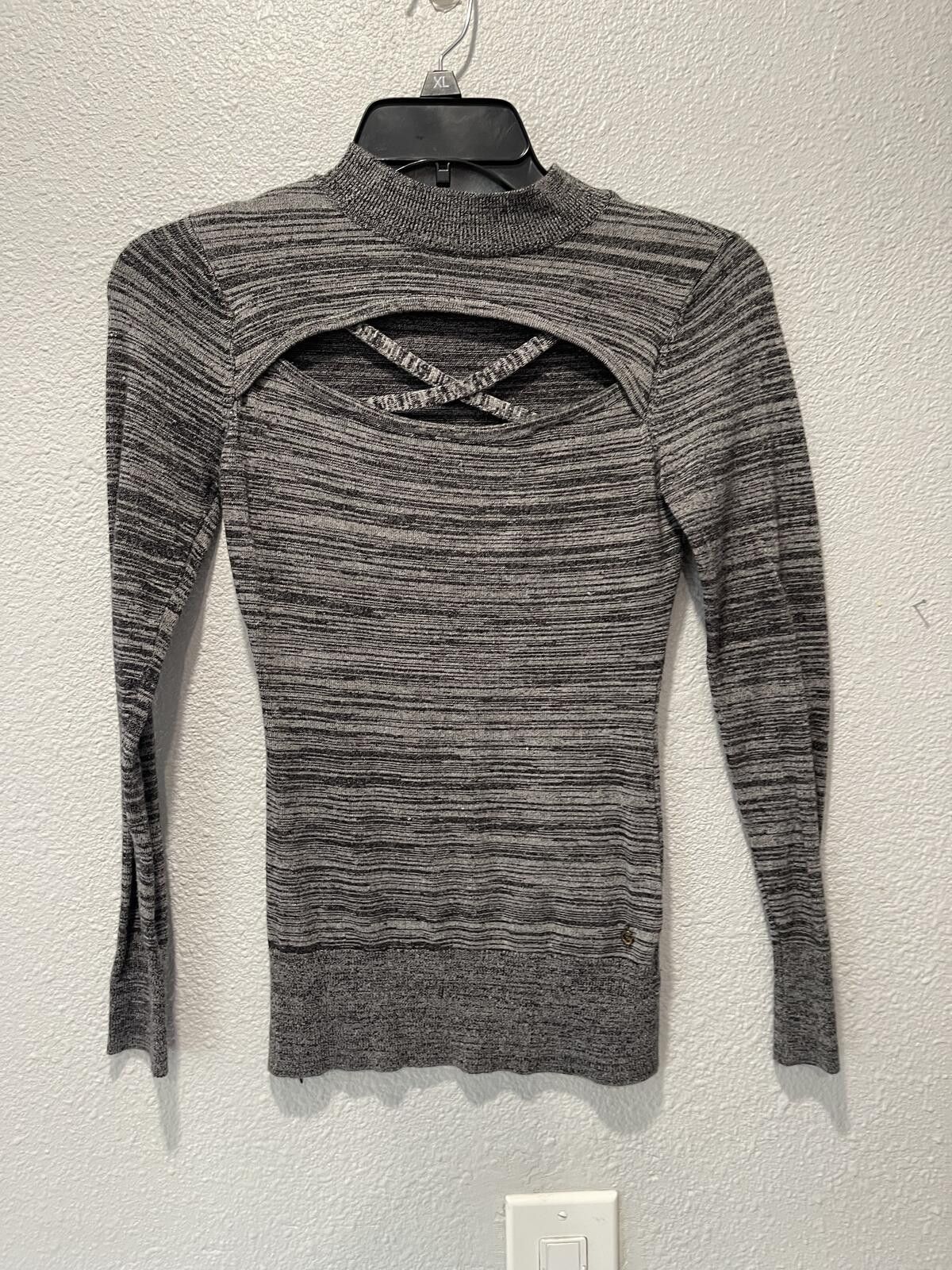 Guess Guess XS Gray Striped Long Sleeve Knit Sweater with Chest Cr Size XS / US 0-2 / IT 36-38 - 1 Thumbnail