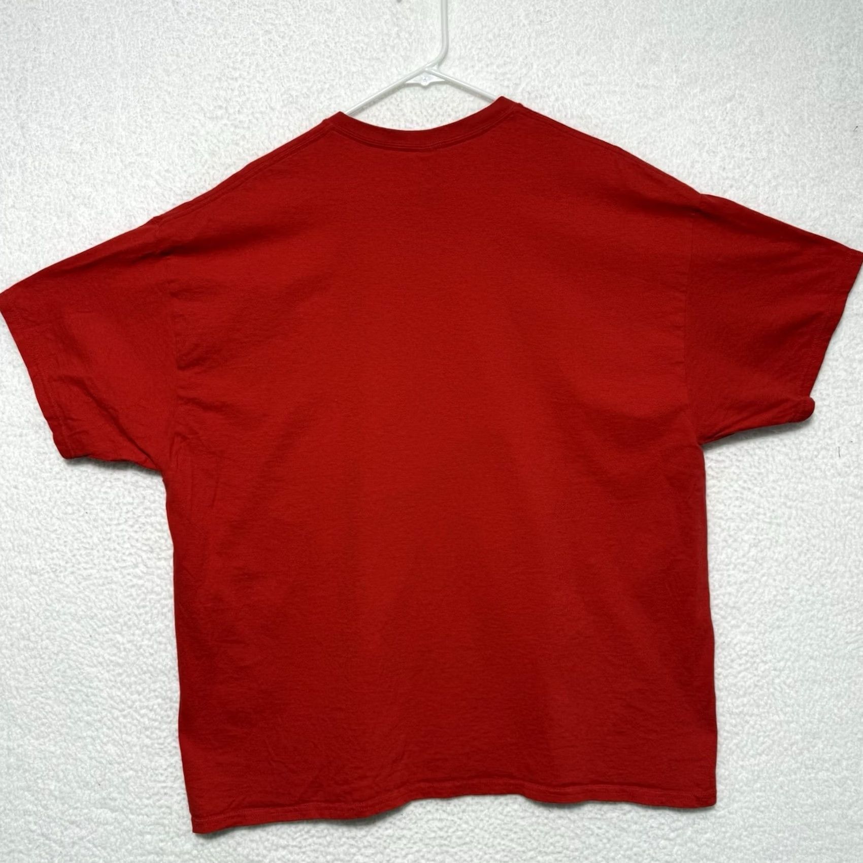 Gildan Gildan T-Shirt Hip Hop Peace 2XL Red Crew Neck Short Sleeve Unisex Adults Size US XXL / EU 58 / 5 - 2 Thumbnail
