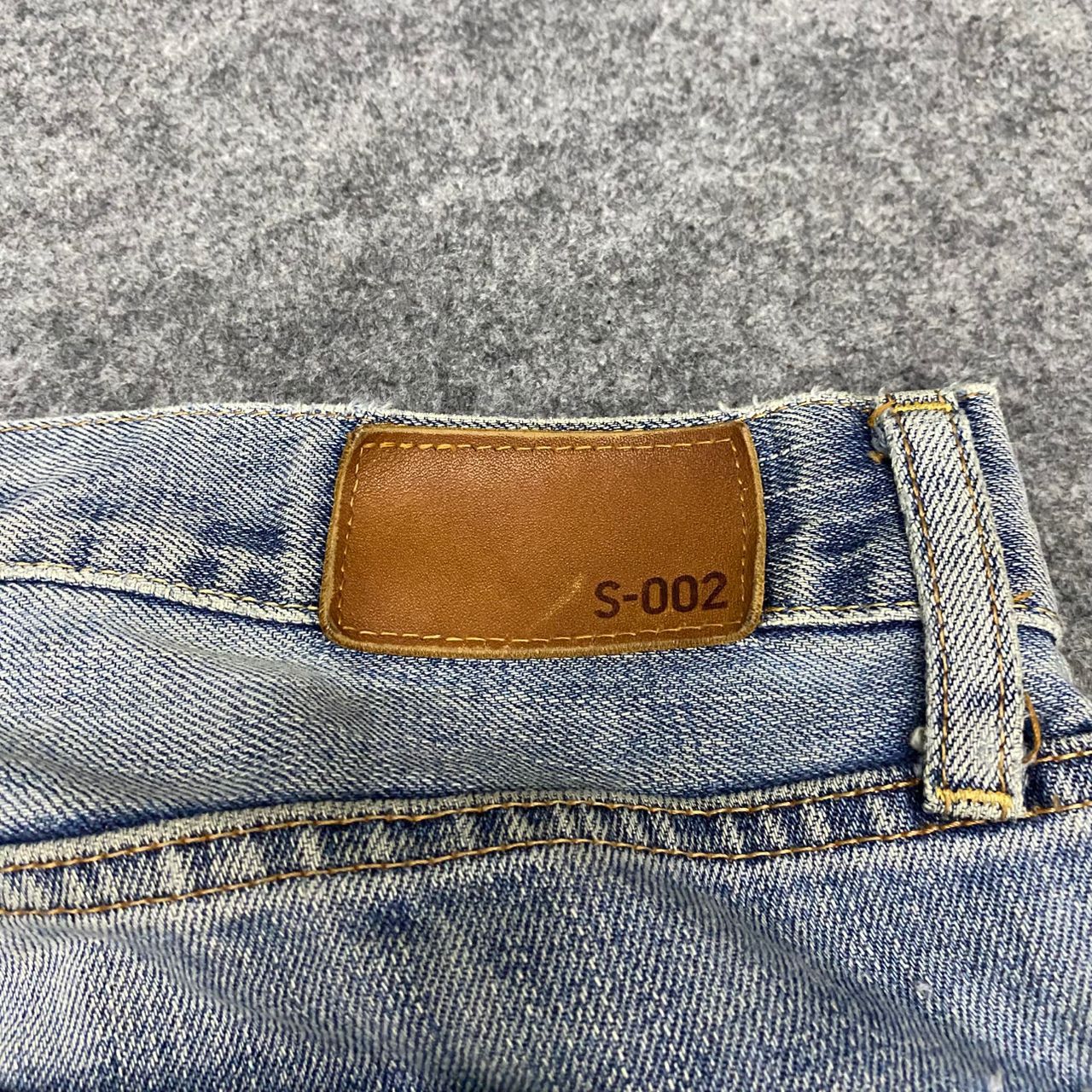 Japanese Brand Vintage Uniqlo Distressed Denim Kurt Cobain Style Size US 32 / EU 48 - 16 Thumbnail