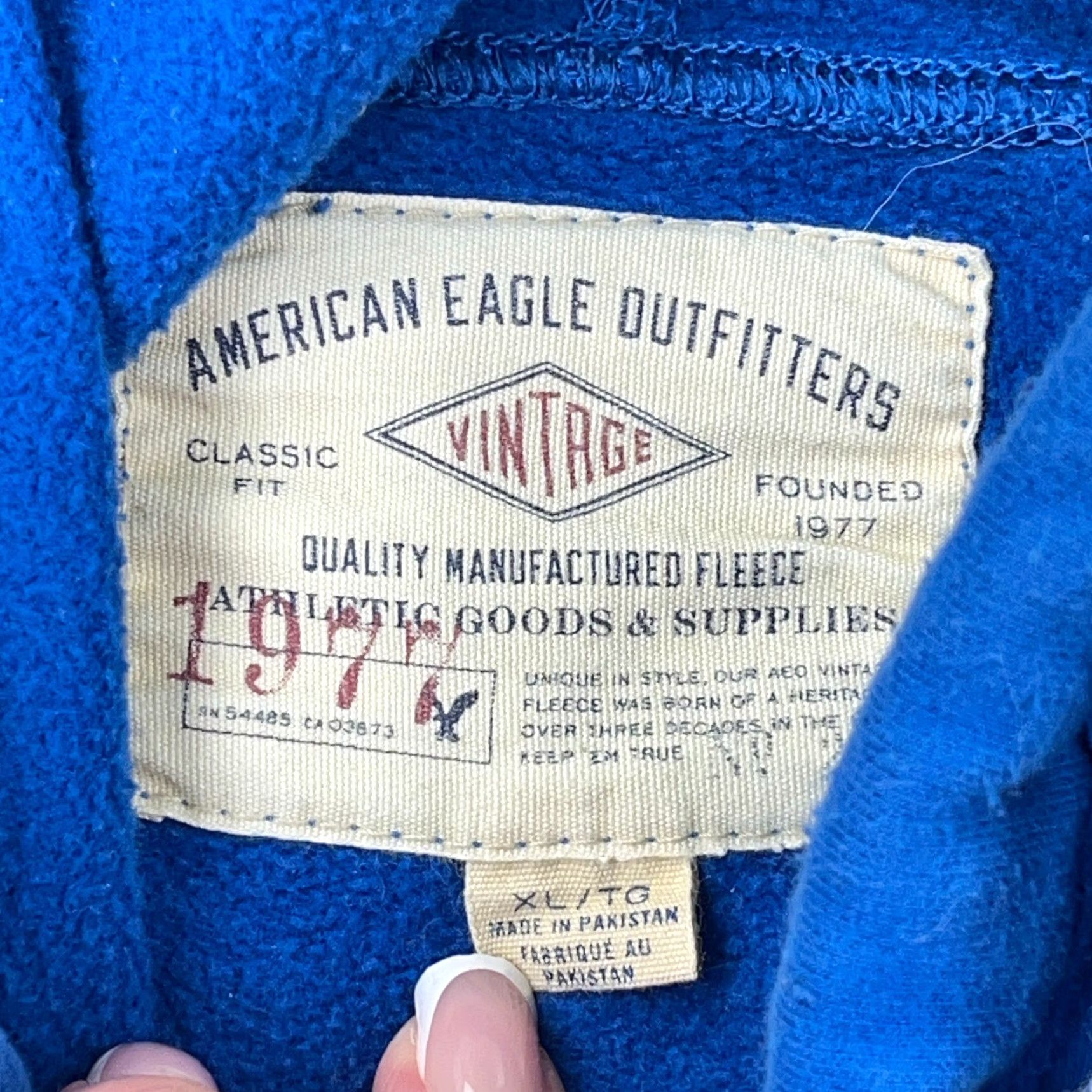 American Eagle Outfitters VINTAGE American Eagle Outfitters Hoodie Men XL Blue Sweatshirt 2000s Faded AE77 Bird Size US XL / EU 56 / 4 - 7 Thumbnail