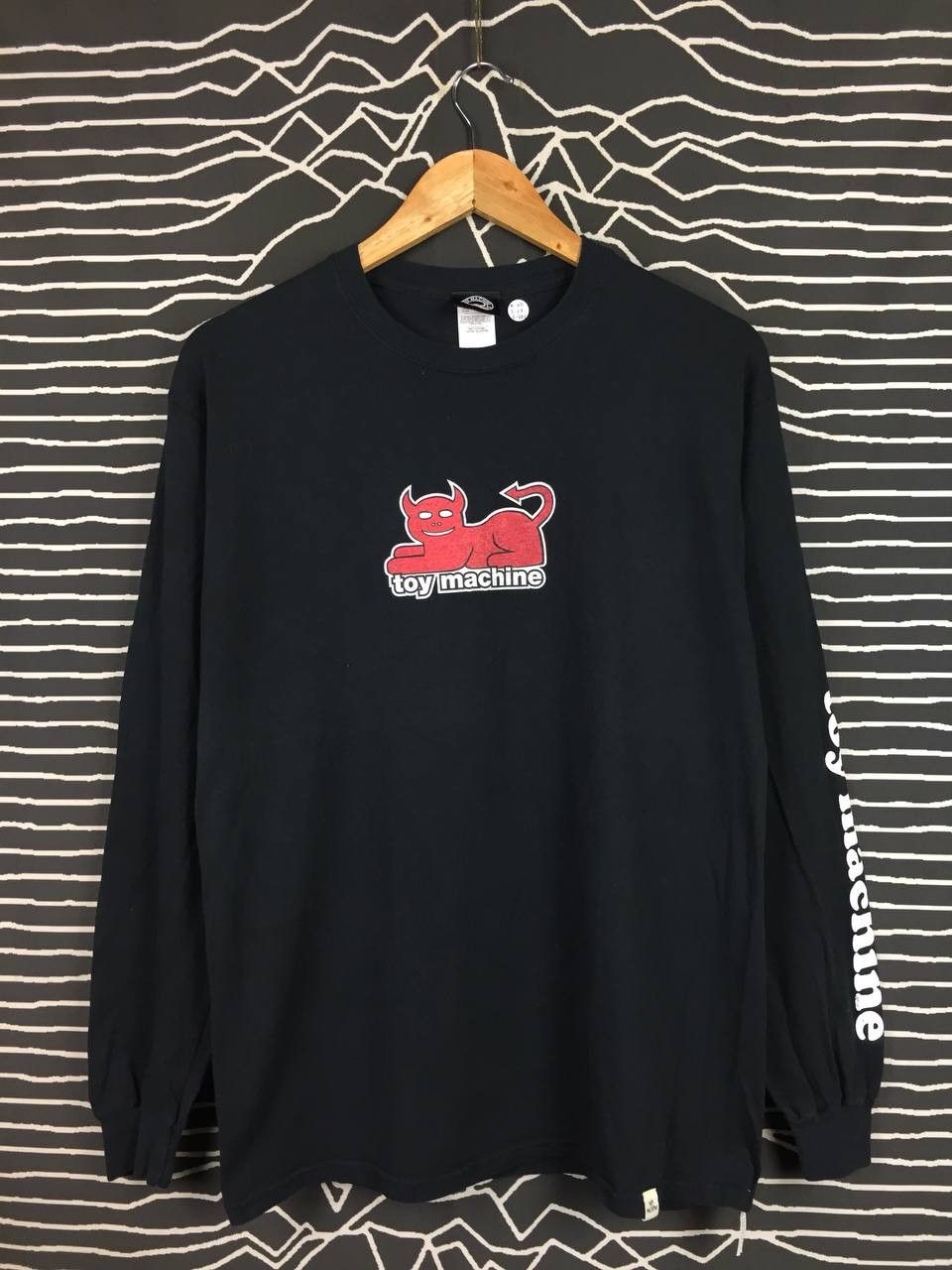 Toy Machine × Vintage Vtg Toy Machine Skateboards Big Logo Longsleeve Tee Size US M / EU 48-50 / 2 - 2 Thumbnail
