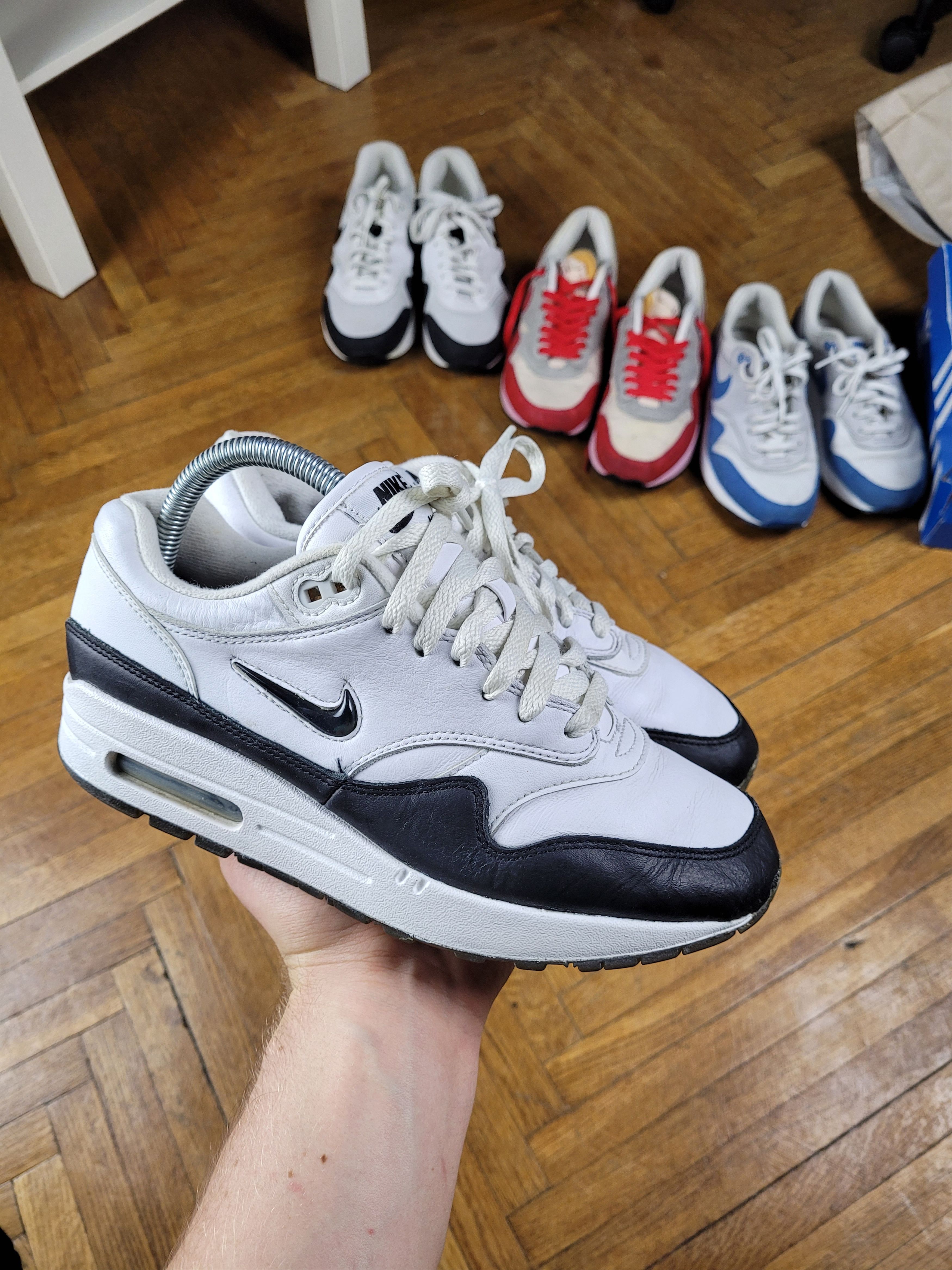 Nike Vintage Nike Air Max 1 Premium Jewel Small Swoosh Raiders LA Size US 6 / IT 36 - 2 Thumbnail
