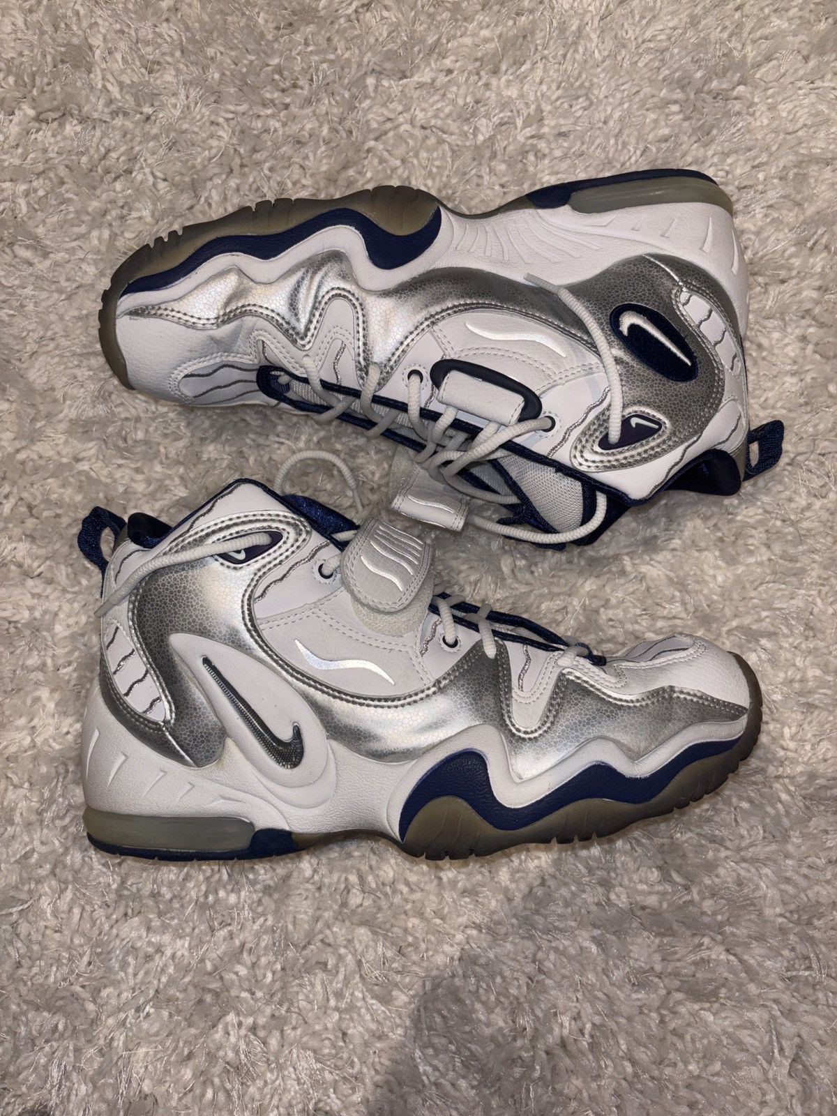 Nike OG 1998 Nike Air DT 5 Size 11 Deion Sanders-Dallas Cowboys Size US 11 / EU 44 - 3 Thumbnail