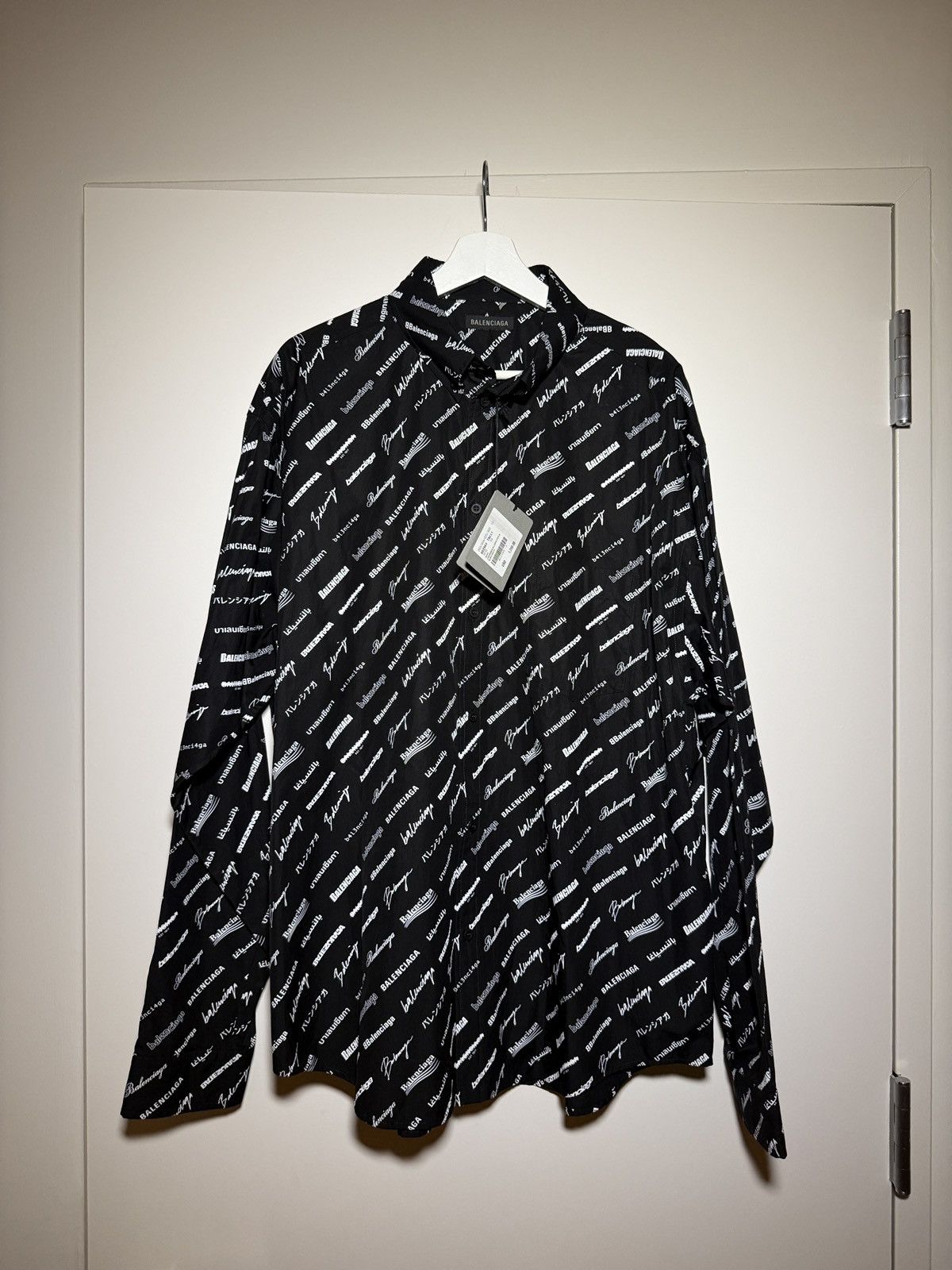 Balenciaga Balenciaga Signature Print Button-Up 39 Size US S / EU 44-46 / 1 - 22 Thumbnail