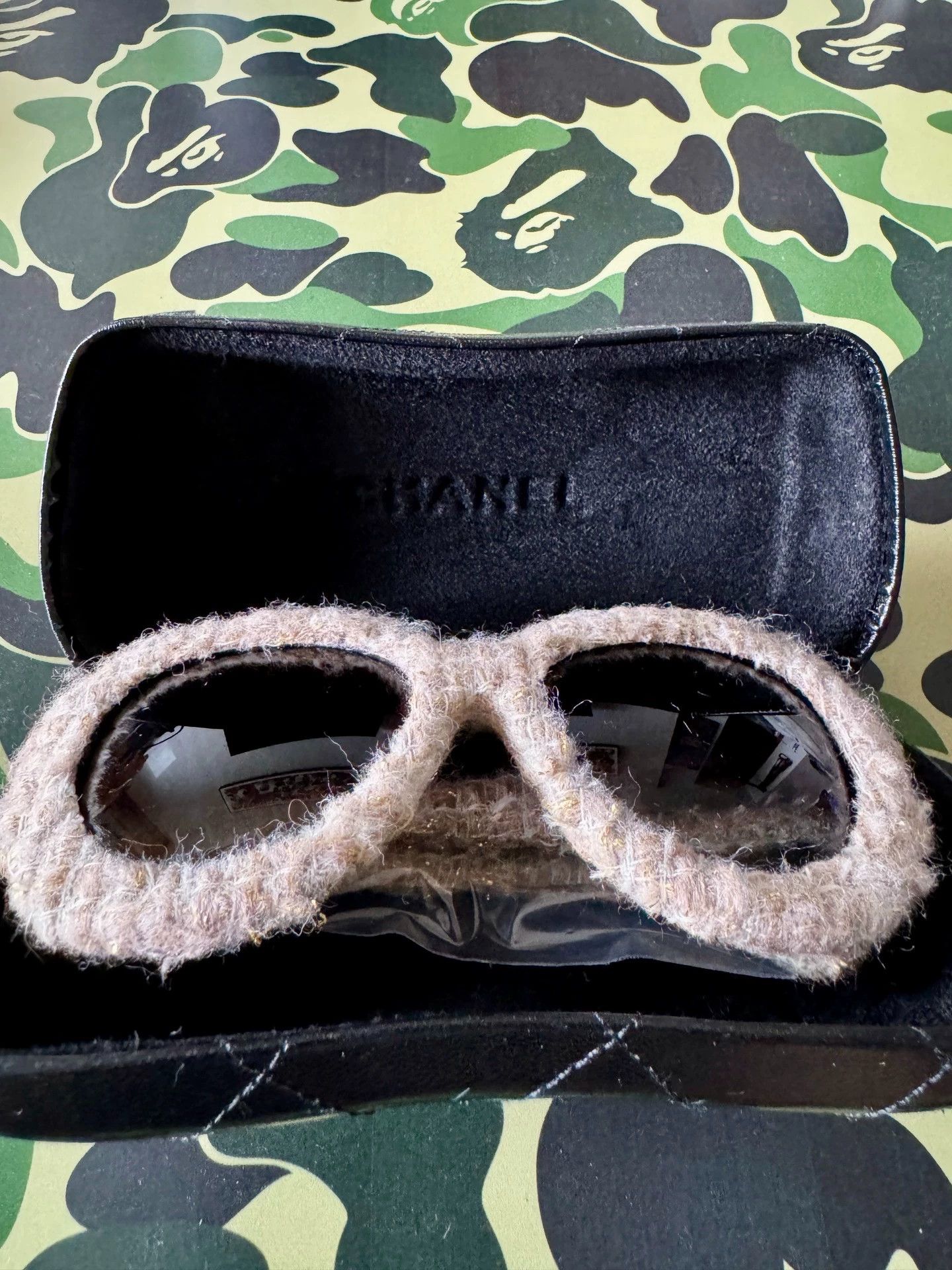 Chanel CHANEL 14 Vintage Full Wrap Tweed Sunglasses Size ONE SIZE - 6 Thumbnail