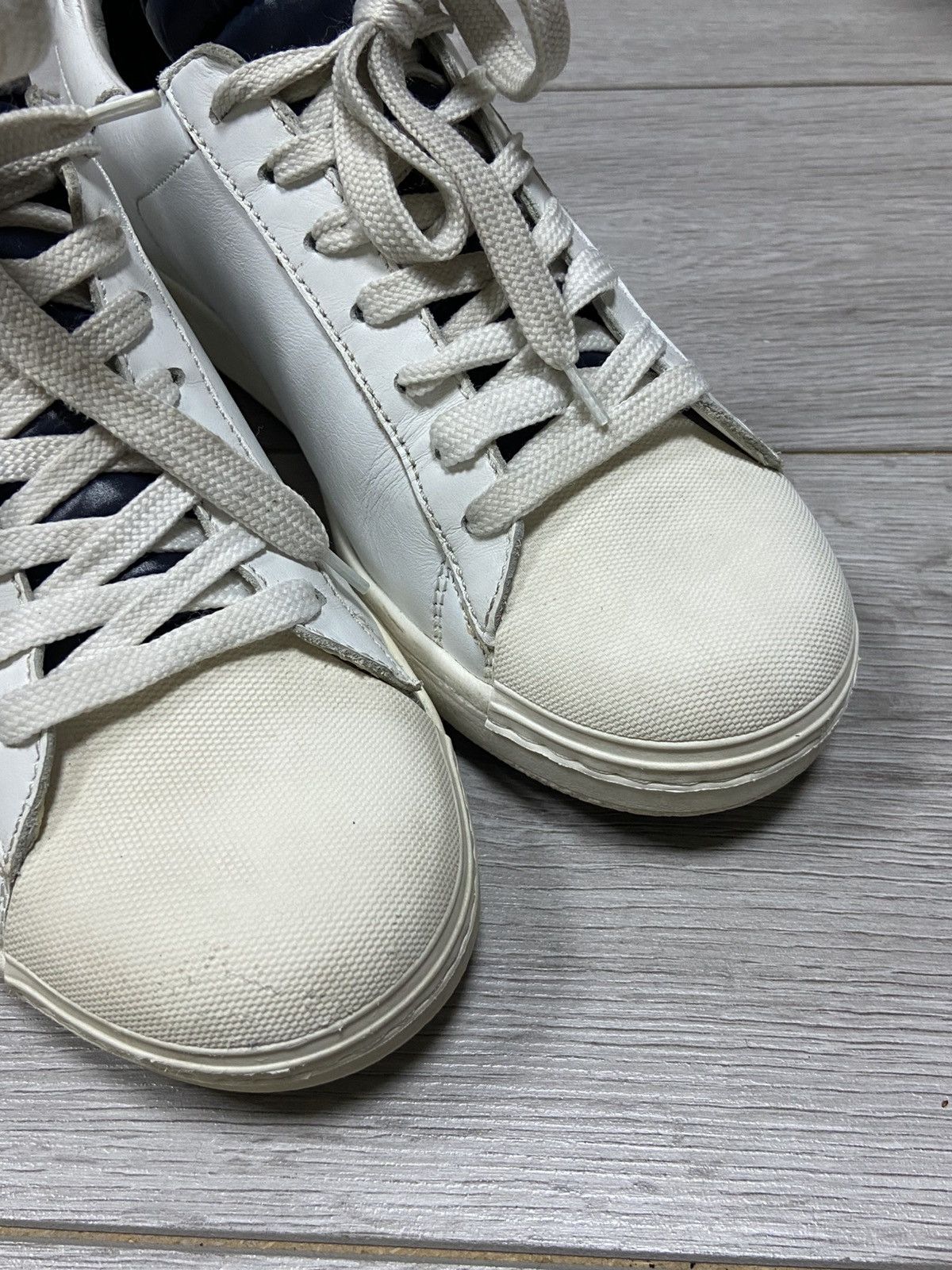 Moncler Moncler vintage Mr.Moncler leather sneakers Size US 7.5 / EU 40-41 - 3 Thumbnail