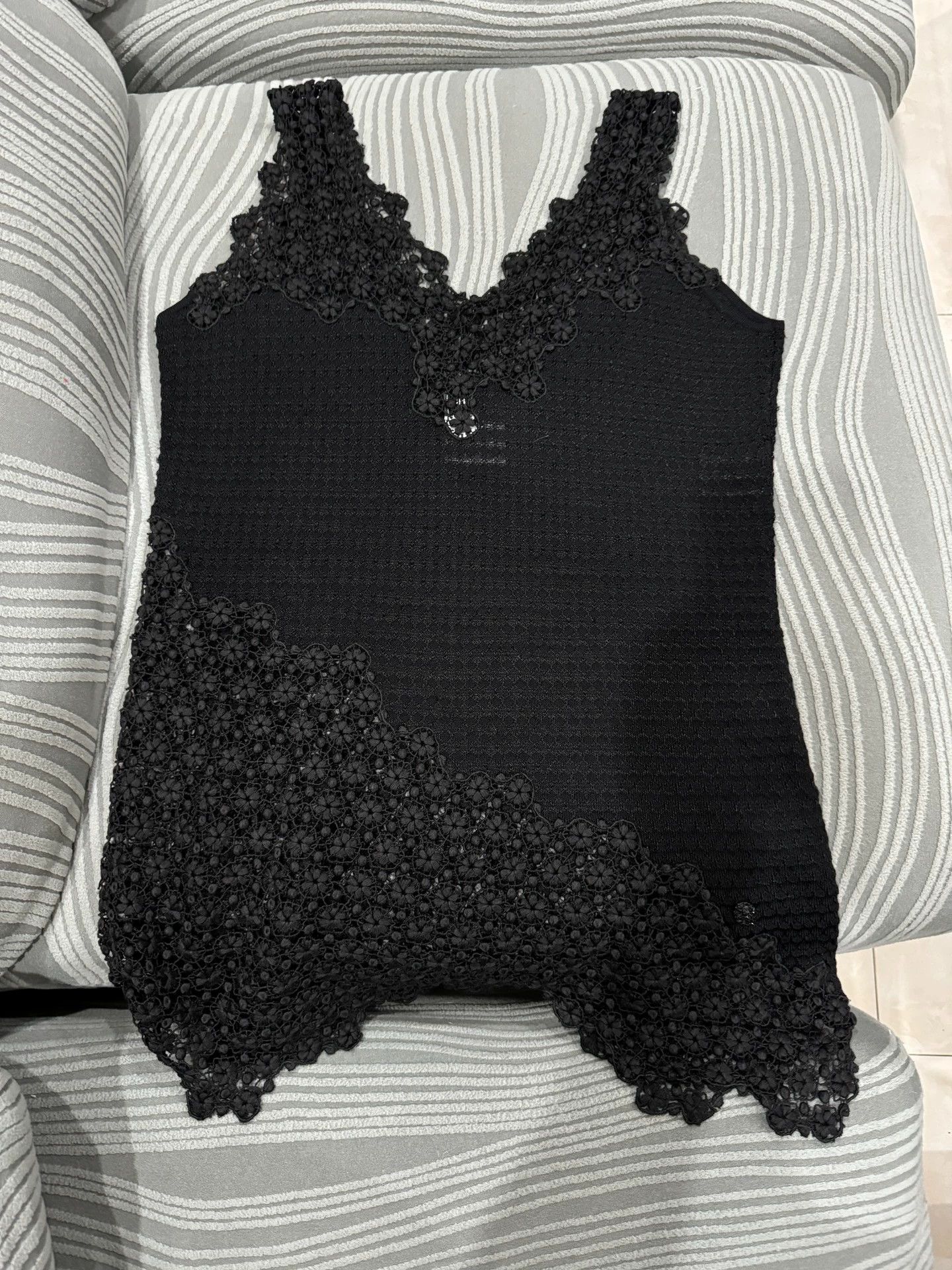 Chanel Chanel Women's Authentic Lace Camisole Size S / US 4 / IT 40 - 1 Thumbnail