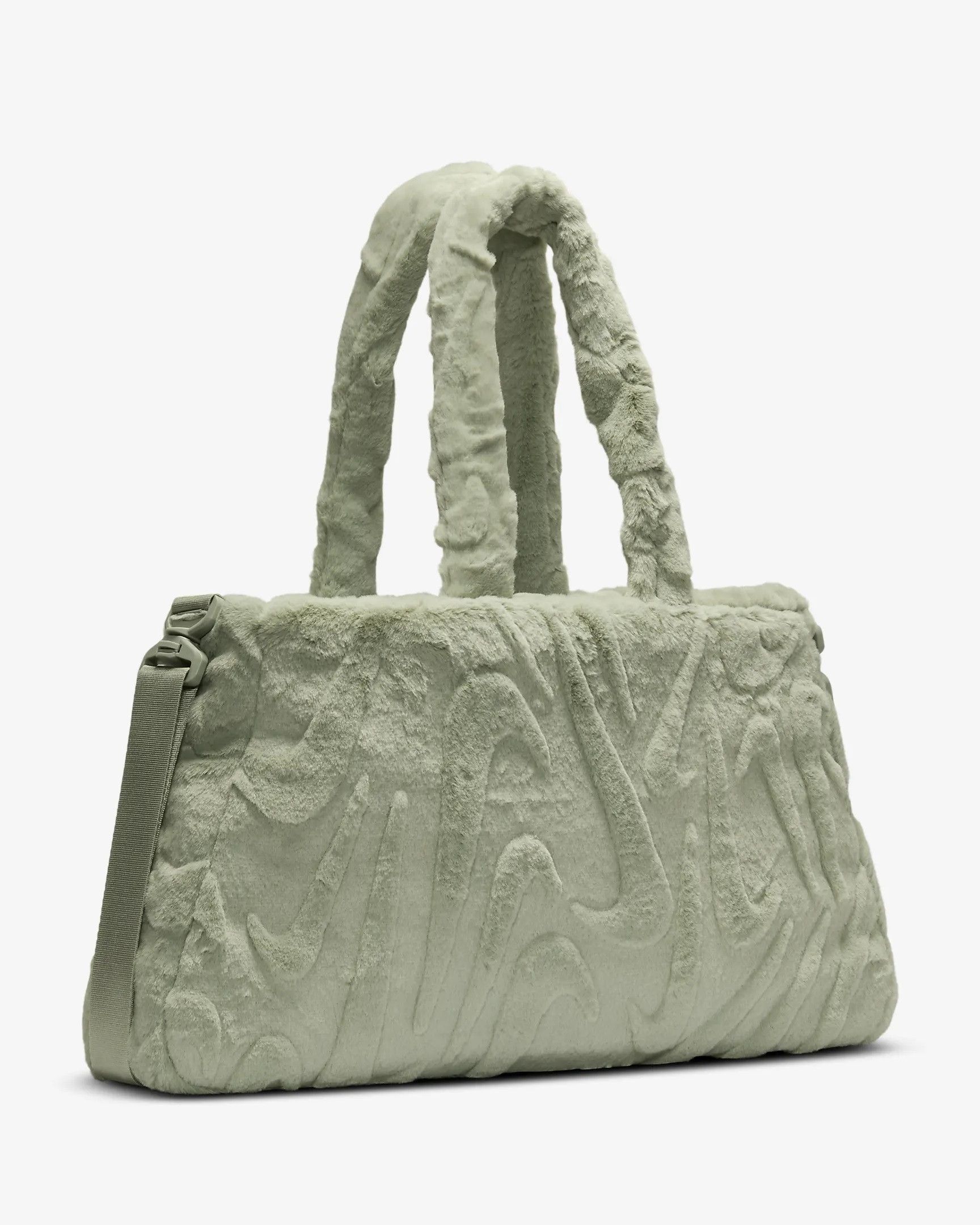 Nike Nike Sportswear Faux Fur Tote Bag Size ONE SIZE - 2 Thumbnail