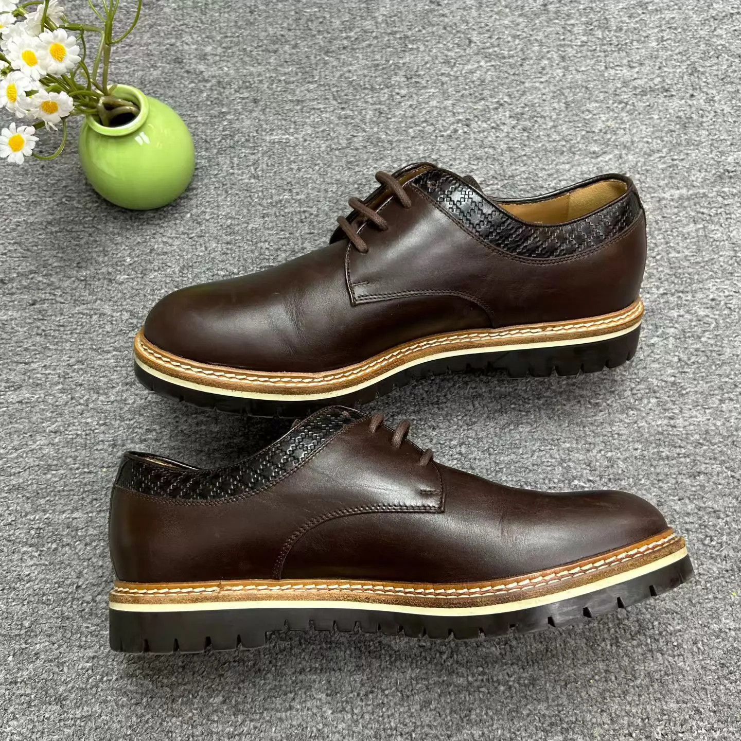 Gucci Gucci Brown Leather Loafer 41.5 Worn Once 99 New Size US 8.5 / EU 41-42 - 4 Thumbnail