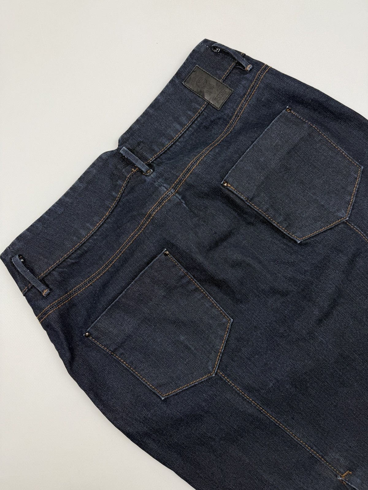 Hugo Boss Y2K Vintage Hugo Boss Dark Blue Denim Midi Pencil Skirt Size 30" / US 8 / IT 44 - 5 Thumbnail