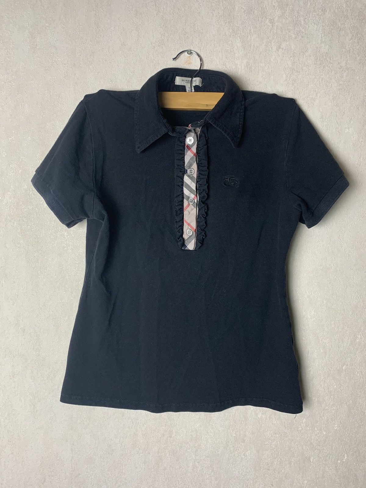 Burberry BURBERRY T SHIRT VINTAGE Size S / US 4 / IT 40 - 1 Thumbnail