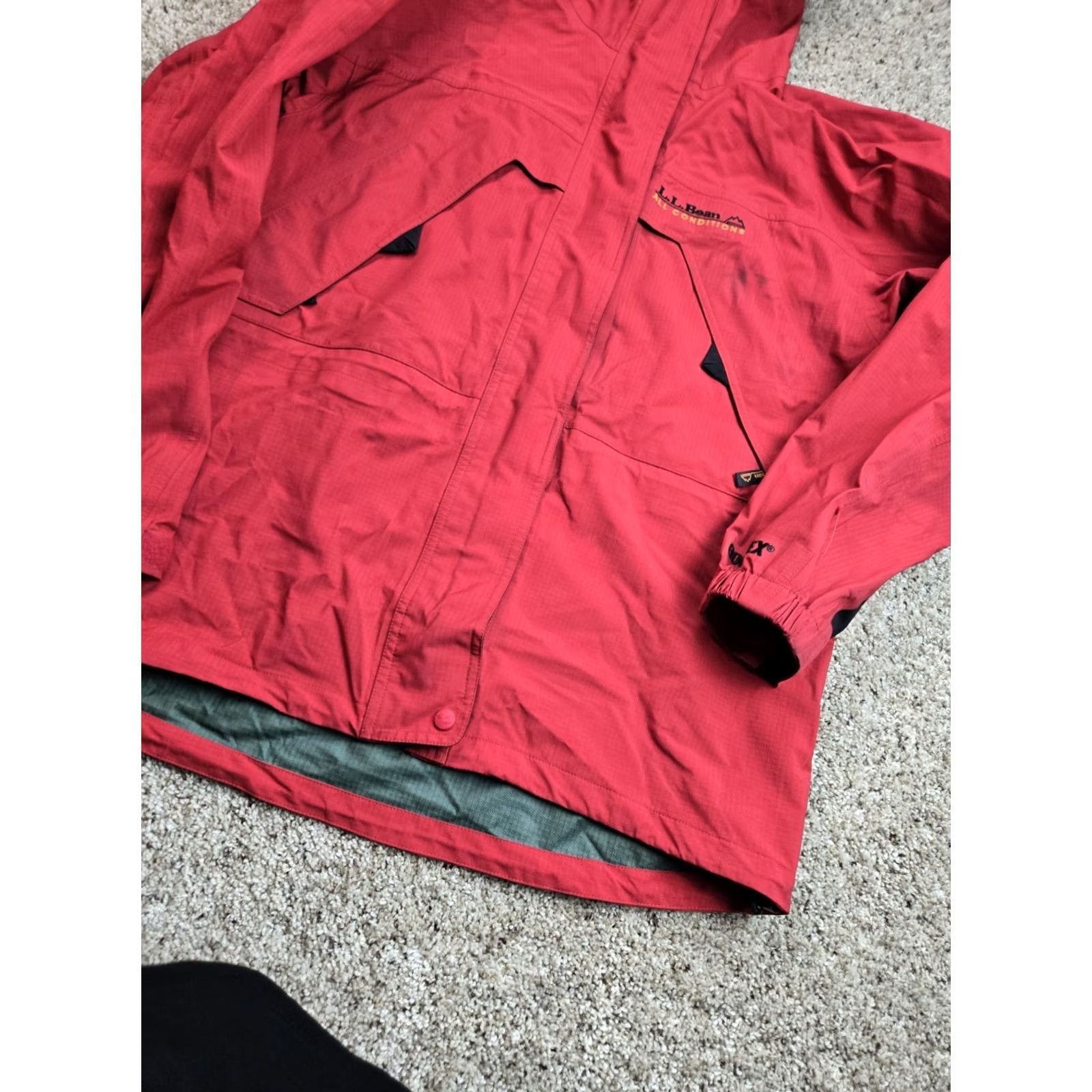 Vintage VINTAGE L.L. Bean All Conditions Rain Jacket Womens Large Red Gore-Tex Hooded Jacket Size L / US 10 / IT 46 - 2 Thumbnail