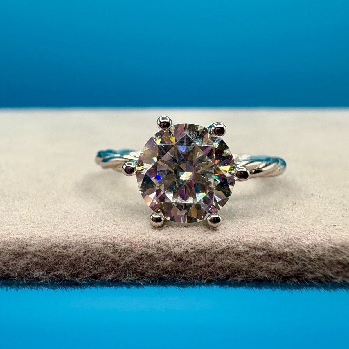 Jewelry Sz 8.75 - 1.68CTW Moissanite Ring in AU750 (75% White Gold) Size ONE SIZE - 7 Thumbnail