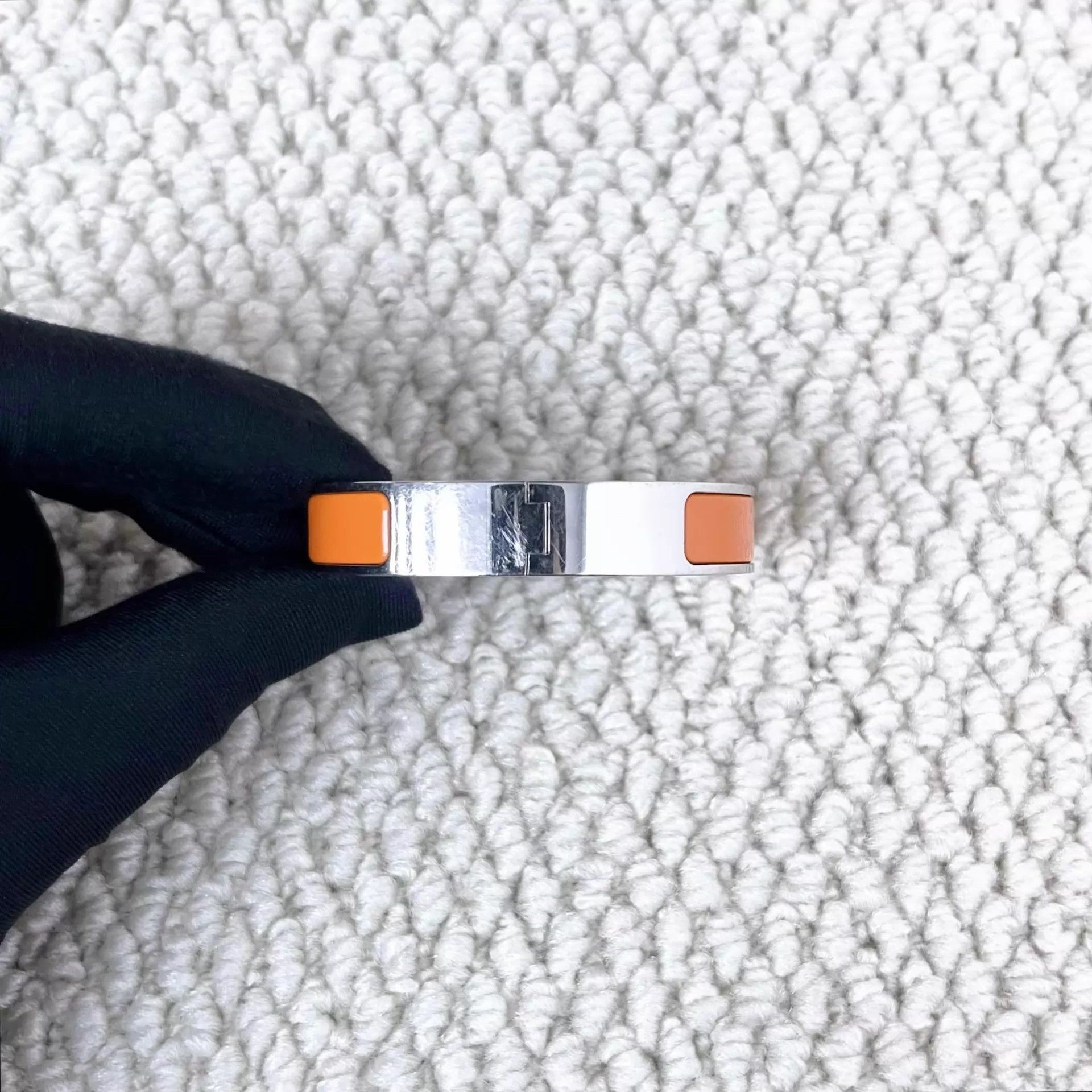 Hermes Hermes Orange H Enamel Bangle Pm Unisex 99 New Hot Size ONE SIZE - 3 Thumbnail