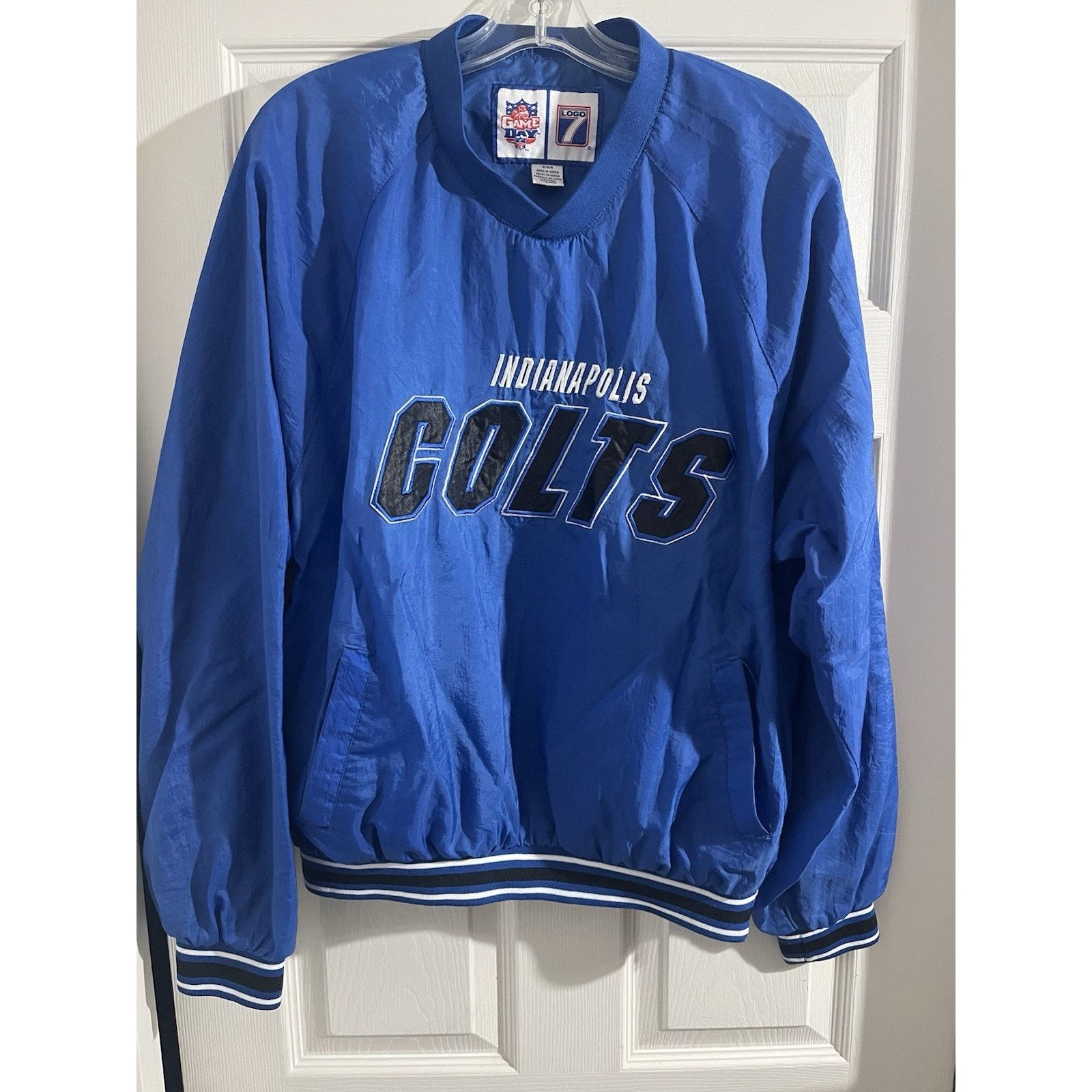 Logo 7 Indianapolis Colts Logo 7 Pullover Windbreaker Jacket Sz M Size US M / EU 48-50 / 2 - 1 Thumbnail