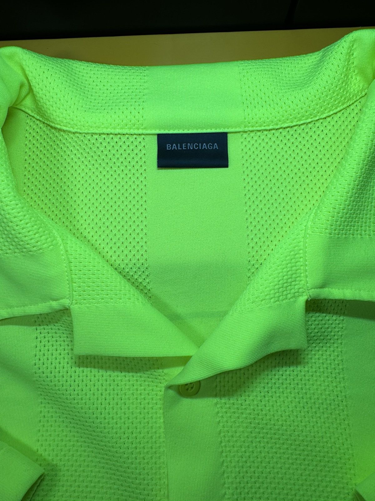 Balenciaga Balenciaga Fluo Yellow Striped Mesh Shirt Size L Size US L / EU 52-54 / 3 - 9 Thumbnail
