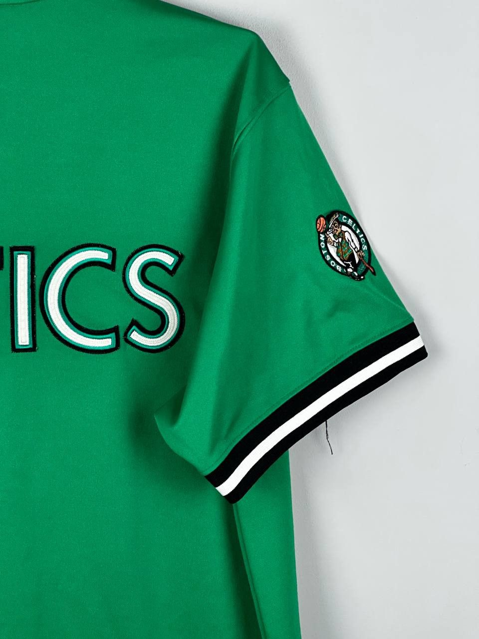 NBA Vintage 90s Celtics Warm Up Jacket NBA Size US XL / EU 56 / 4 - 18 Thumbnail