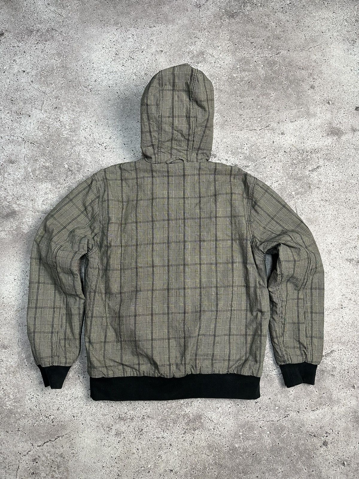 Carhartt Vintage Carhartt Active Jacket Check Print Kanye West Style Size US L / EU 52-54 / 3 - 10 Thumbnail