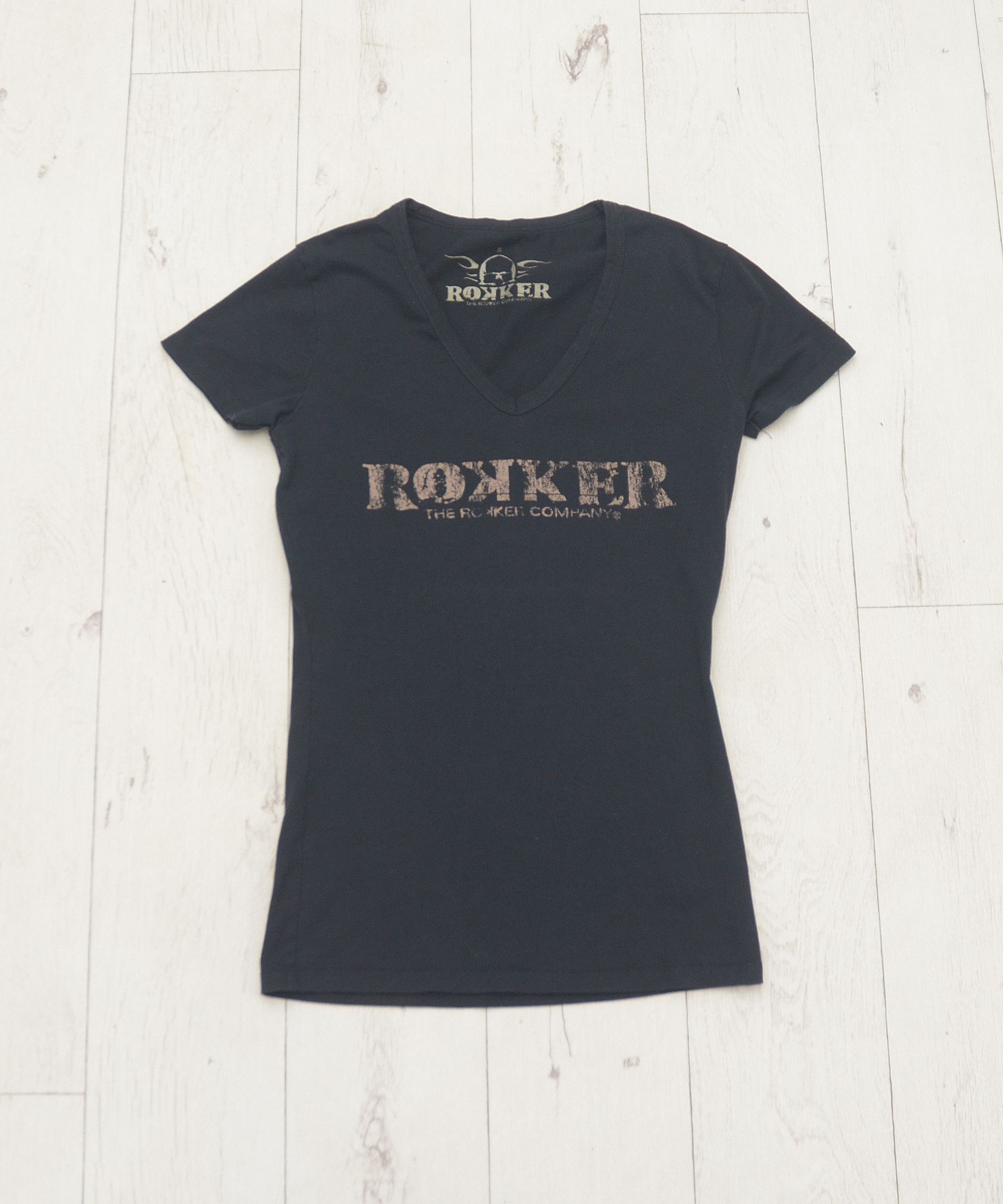 THE ROKKER COMPANY ROKKER Eagle Women’s Red V-Neck Skull T-Shirt sz S Size S / US 4 / IT 40 - 1 Thumbnail