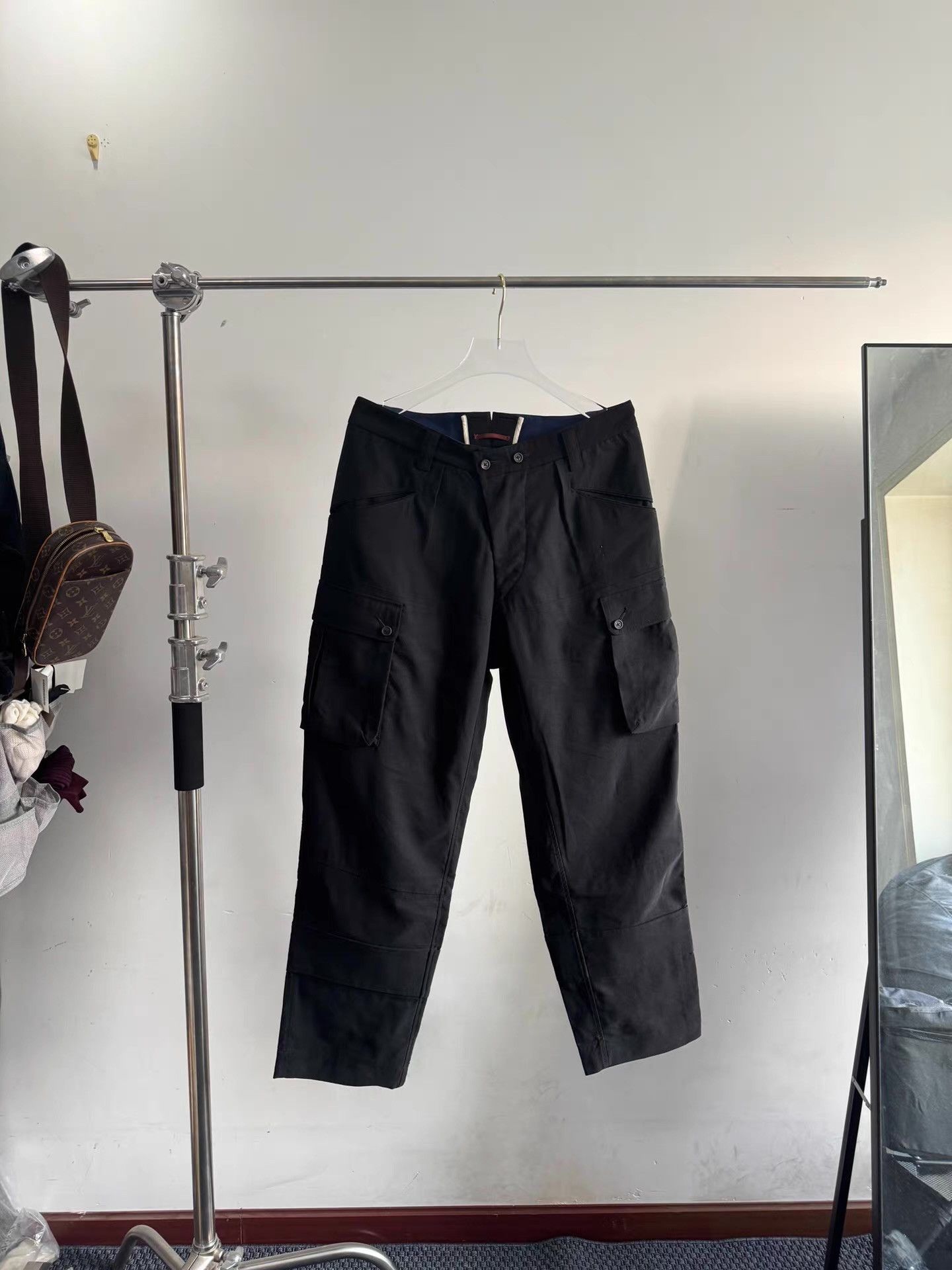 Ziggy Chen Ziggy Chen Multi-Pocket Cargo Pants Q17 Size US 36 / EU 52 - 1 Thumbnail