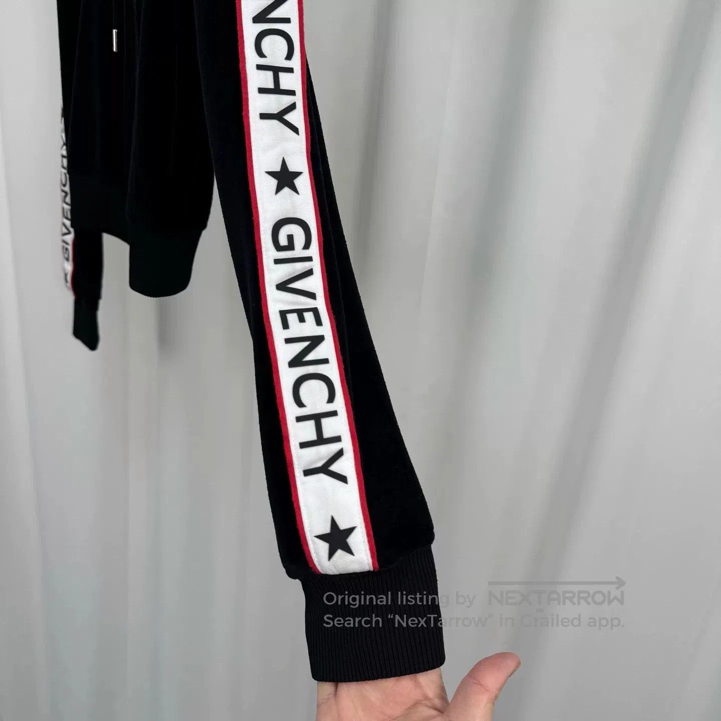Givenchy Givenchy Velvet Side Logo Zip Jacket. Size XS / US 0-2 / IT 36-38 - 4 Thumbnail