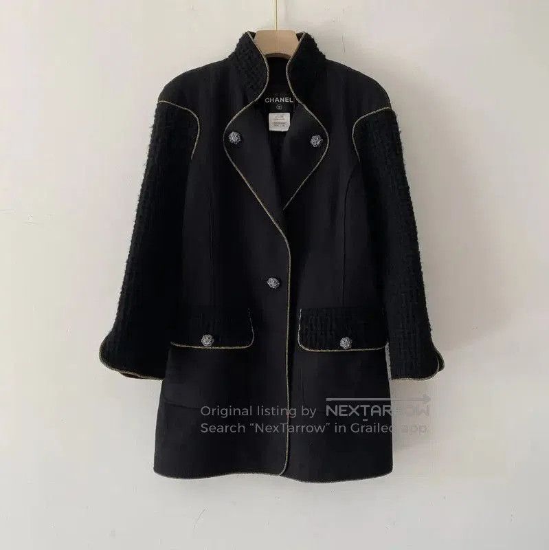 Chanel Chanel Black Wool Cardigan for Women . Size M / US 6-8 / IT 42-44 - 1 Thumbnail