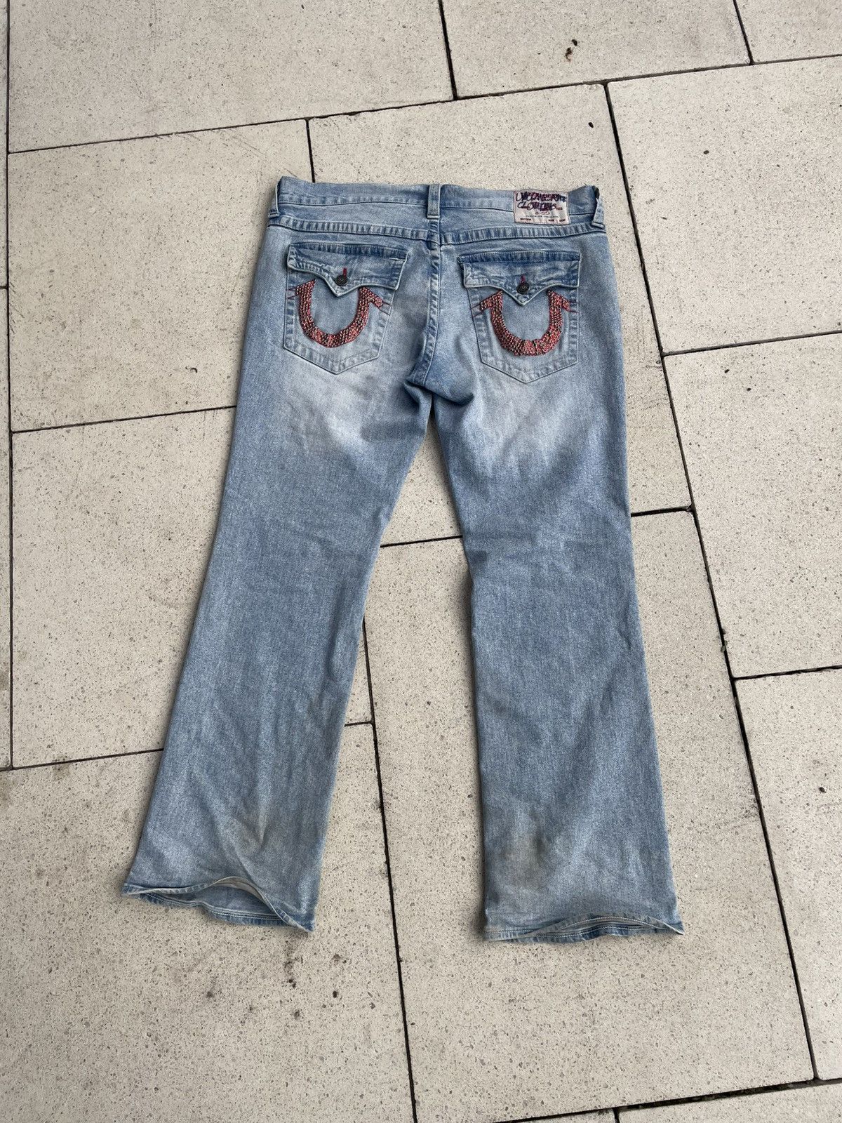 True Religion 🚨 Light Wash/Red Crystal Billys by Uncomfortable Clothing 🚨 Size US 38 / EU 54 - 1 Thumbnail