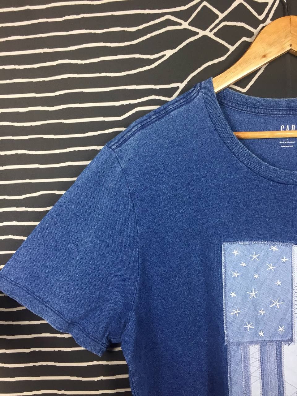 Gap × Vintage GAP Dyed With Indigo American Flag Patched Tee Size US L / EU 52-54 / 3 - 6 Thumbnail