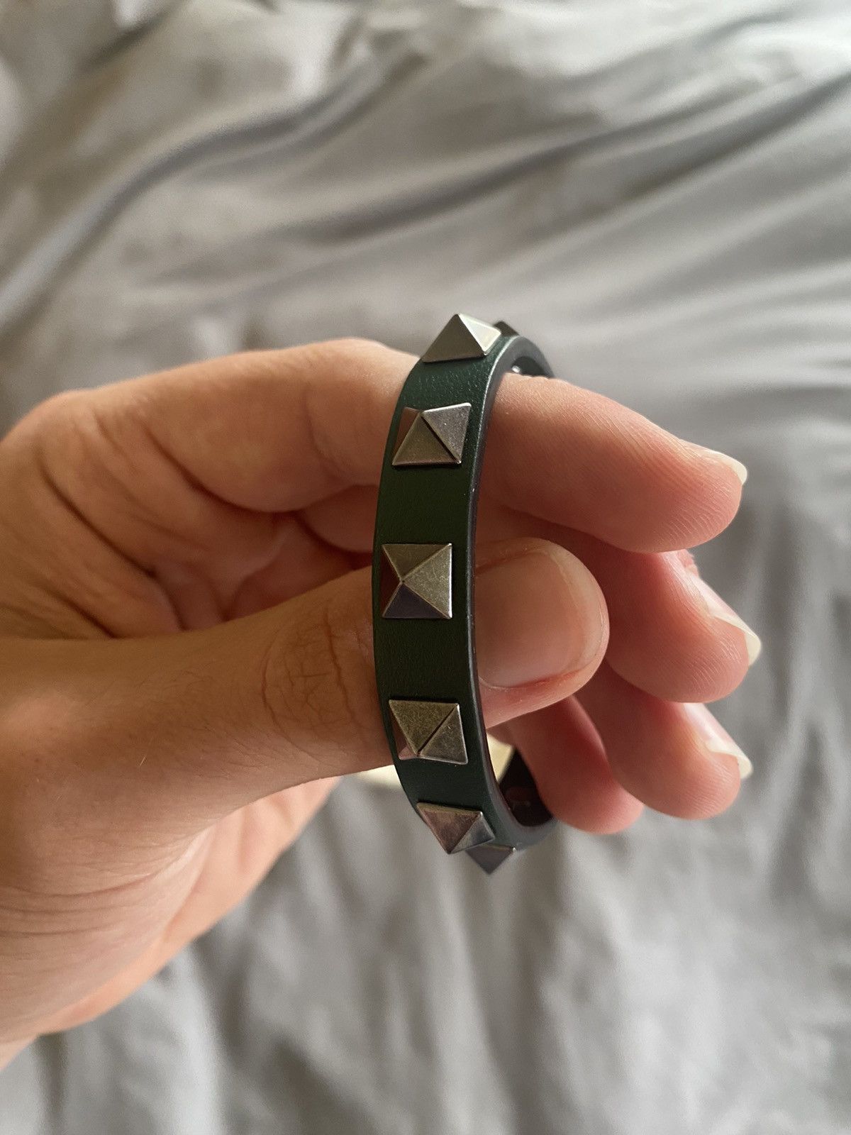 Valentino VERY RARE Valentino Dark Green Rockstud Bracelet Size ONE SIZE - 2 Thumbnail