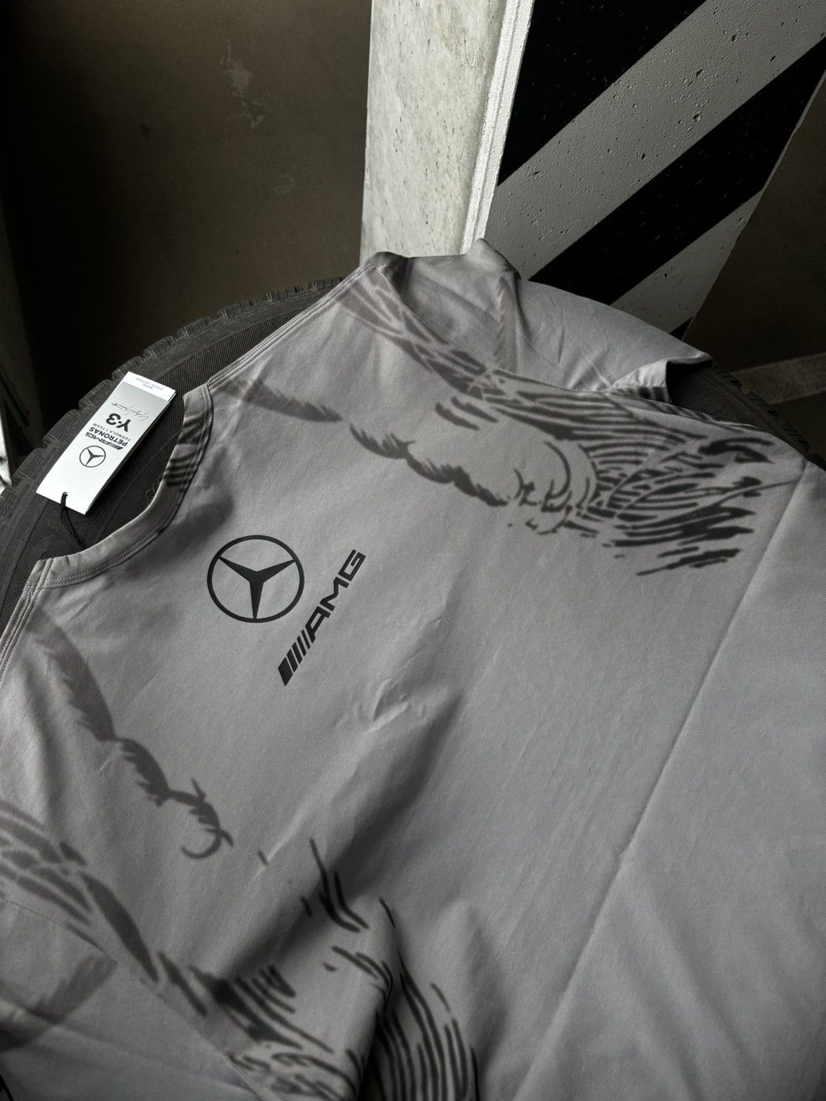 Adidas × Y-3 Adidas x Y-3 x AMG Mercedes F1 Team Wolf LongSleeve T-shirt Size US XL / EU 56 / 4 - 6 Thumbnail