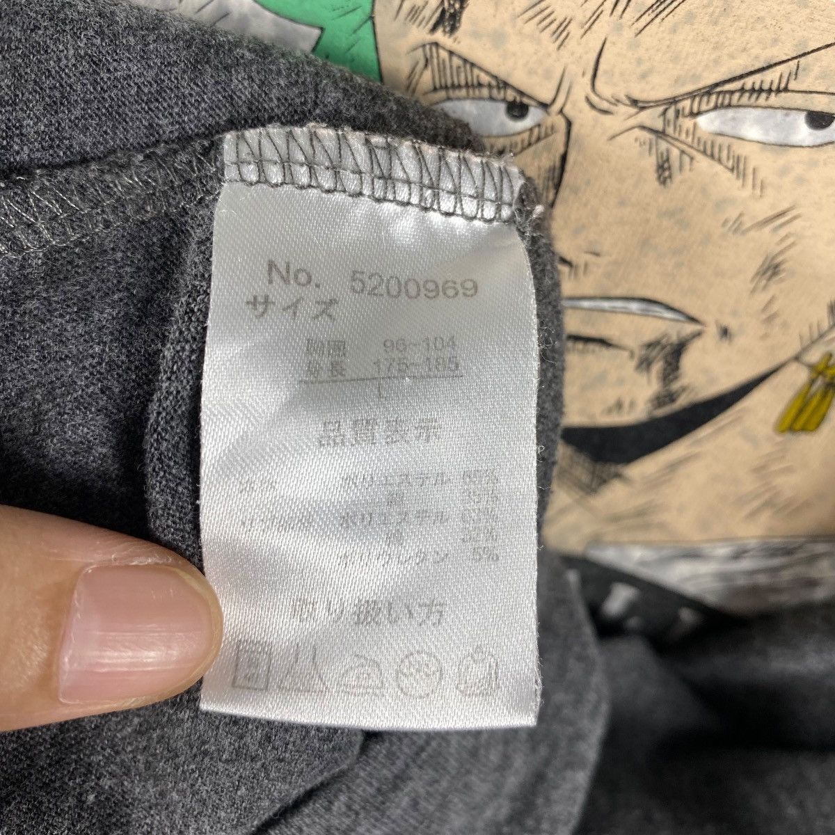 Anime × Japanese Brand × Vintage Vintage 00's ONE PIECE Roronoa Zoro Double Layer Long Sleeve Size US L / EU 52-54 / 3 - 6 Thumbnail