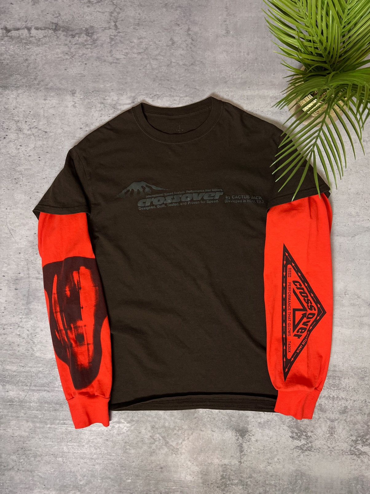Travis Scott Travis Scott Cactus Jack Crossover Long Sleeve T-Shirt M Size US M / EU 48-50 / 2 - 4 Thumbnail