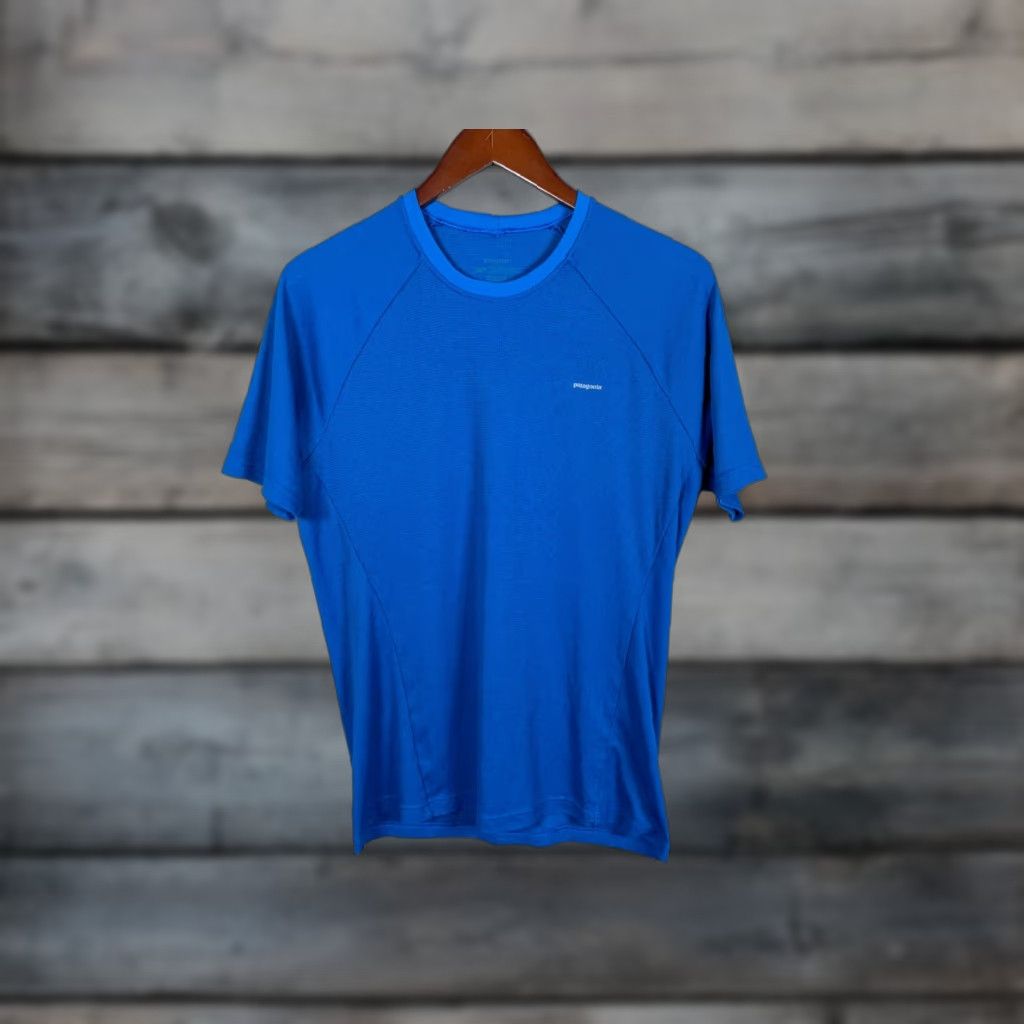 Patagonia Patagonia T-Shirt Base Layer Adult Medium Blue Lightweight Outdoors Hiking Short Sleeve Crew Neck Pullover Men Regular Polyester Spandex Size US M / EU 48-50 / 2 - 1 Thumbnail