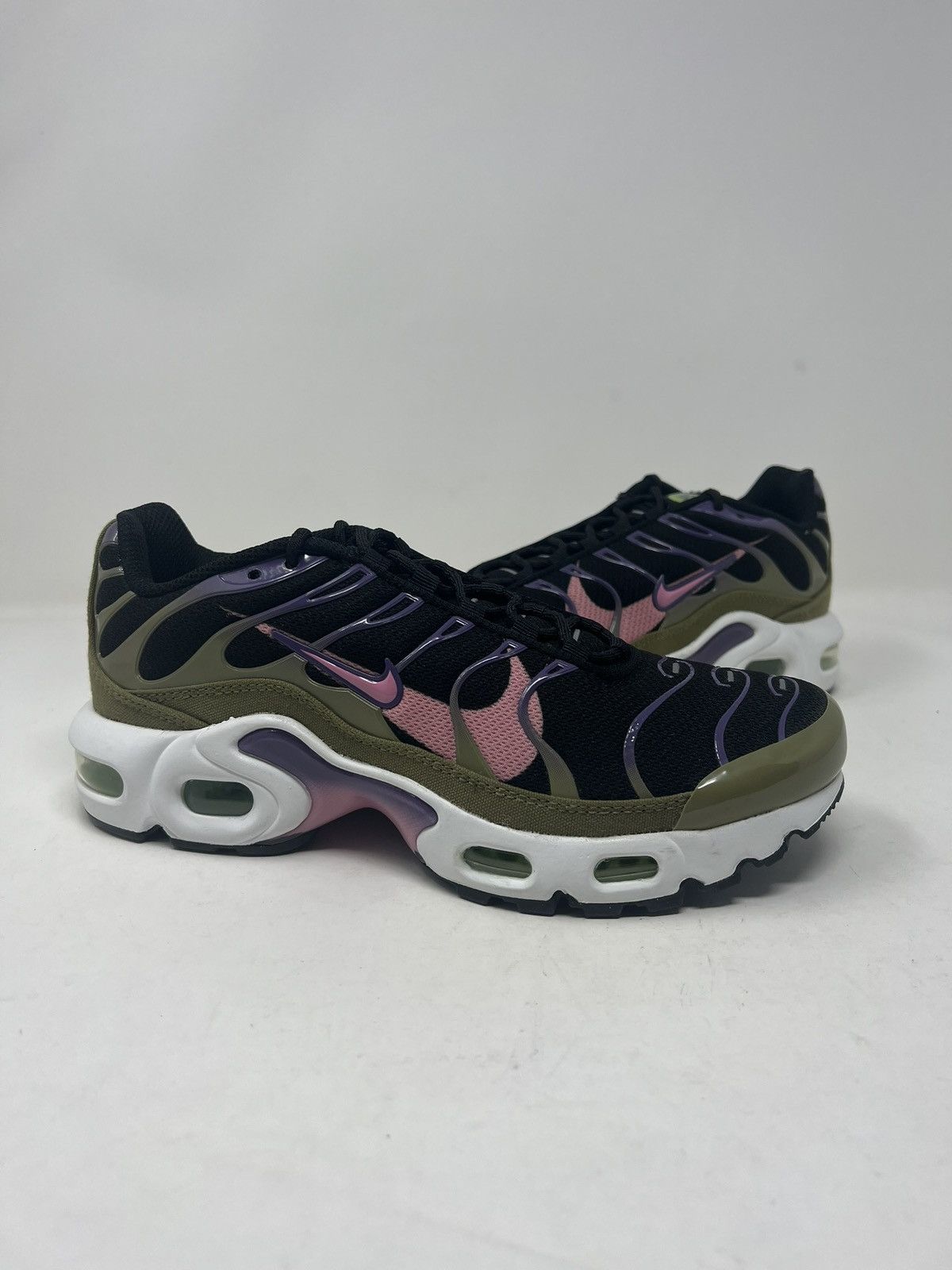 Nike Air Max Plus GS ‘black canyon purple’ BRAND NEW CHEAP!!